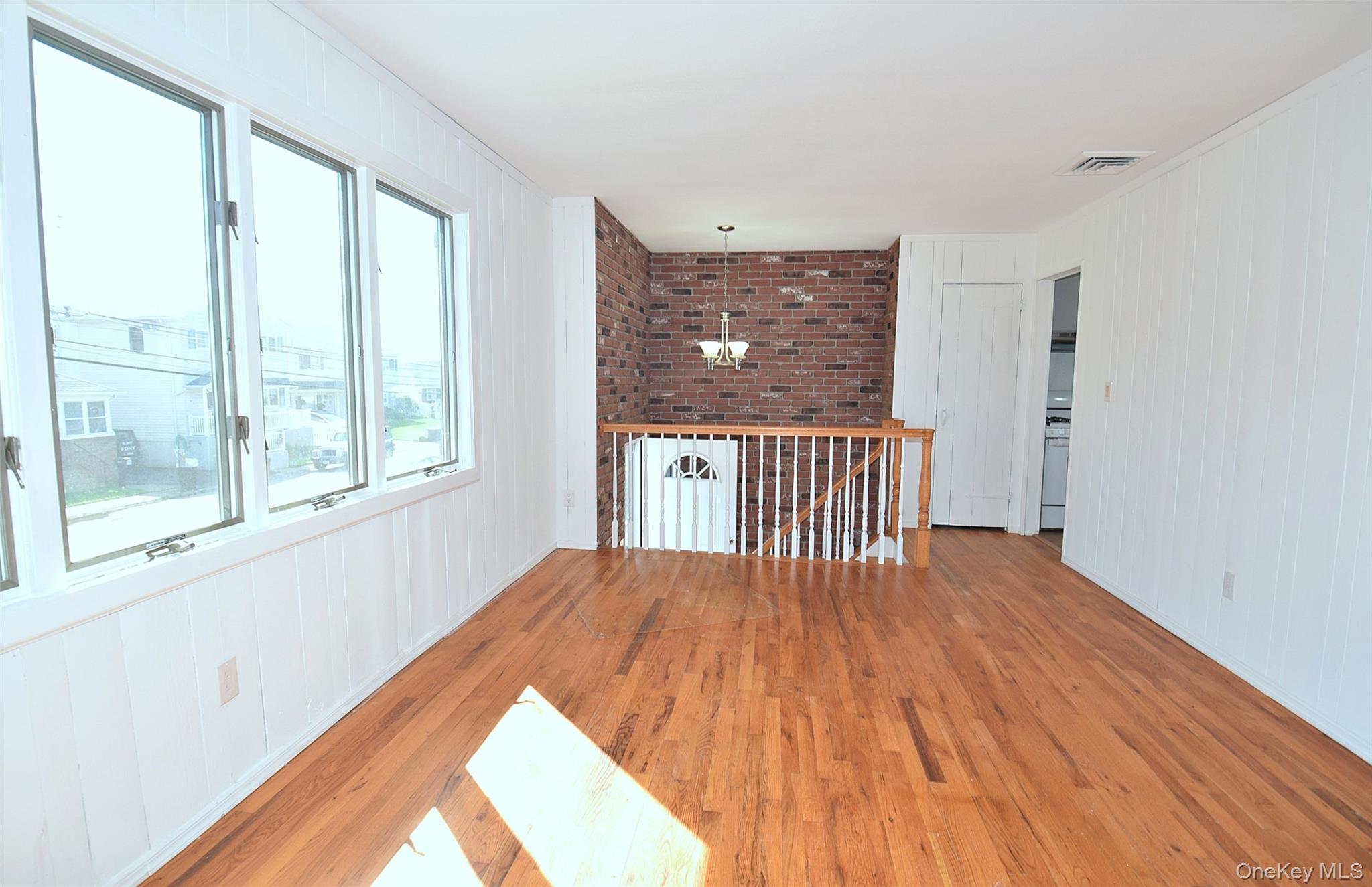 855 Surf Street – For Rent photo 4