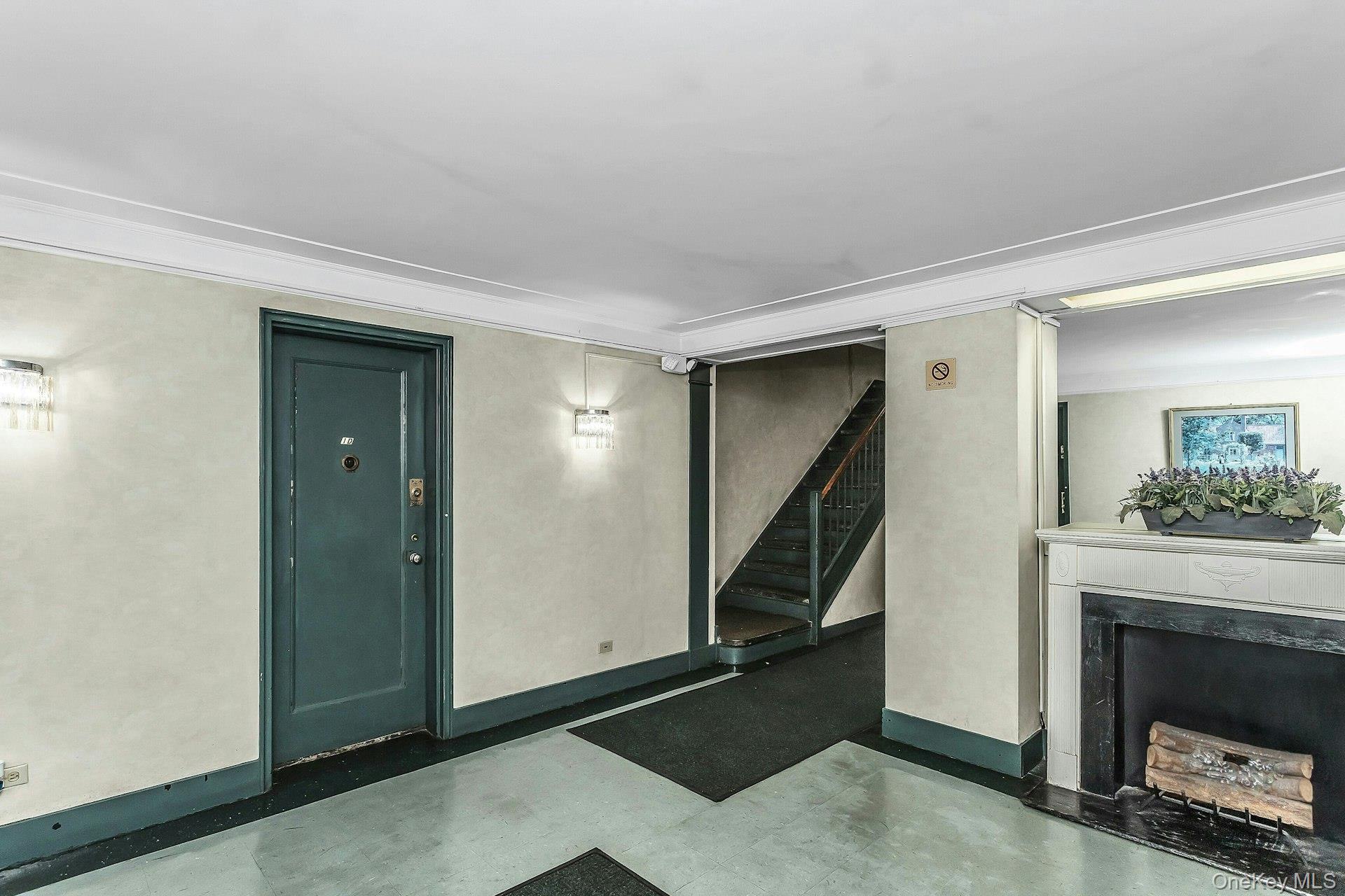 2600 Henry Hudson Parkway E, Unit 1D photo 2