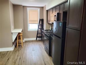 524 Merrick Road, Unit 2nd Fl photo 4