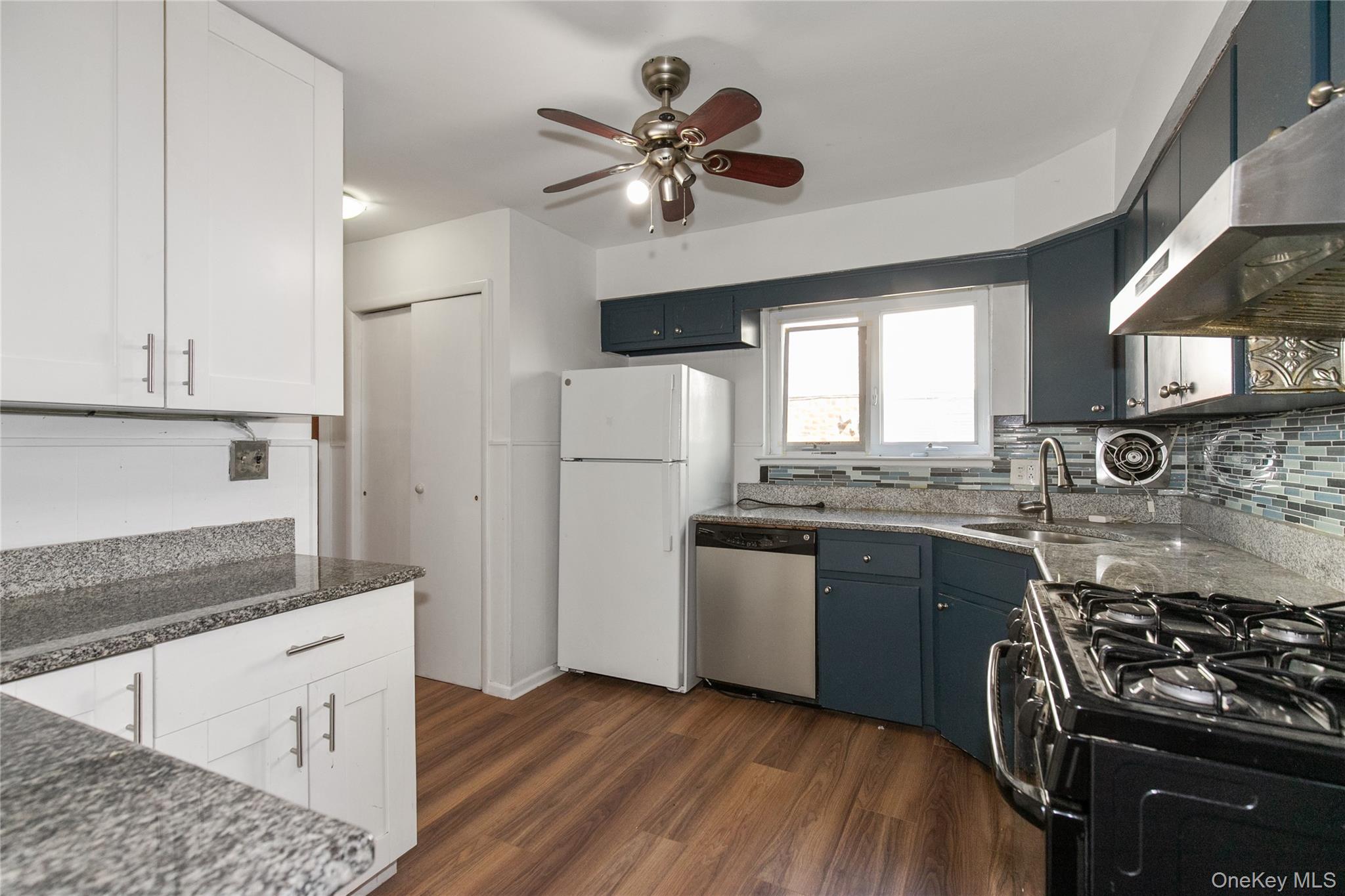 144-44 27th Avenue – For Sale photo 6