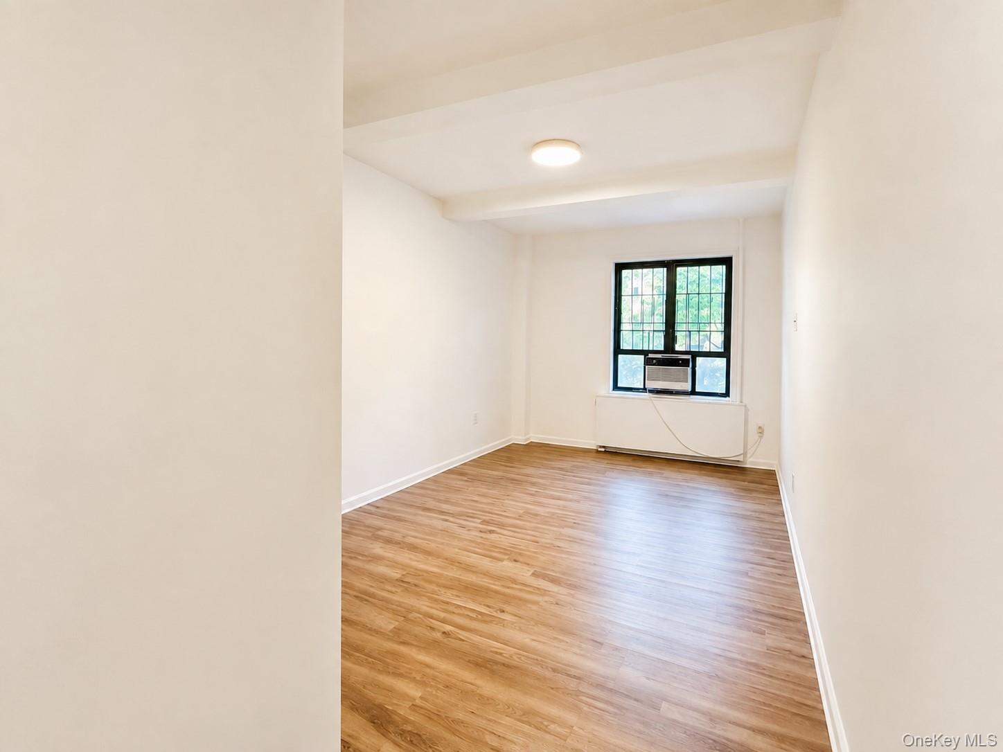 1594 Unionport Road, Unit 3H photo 15