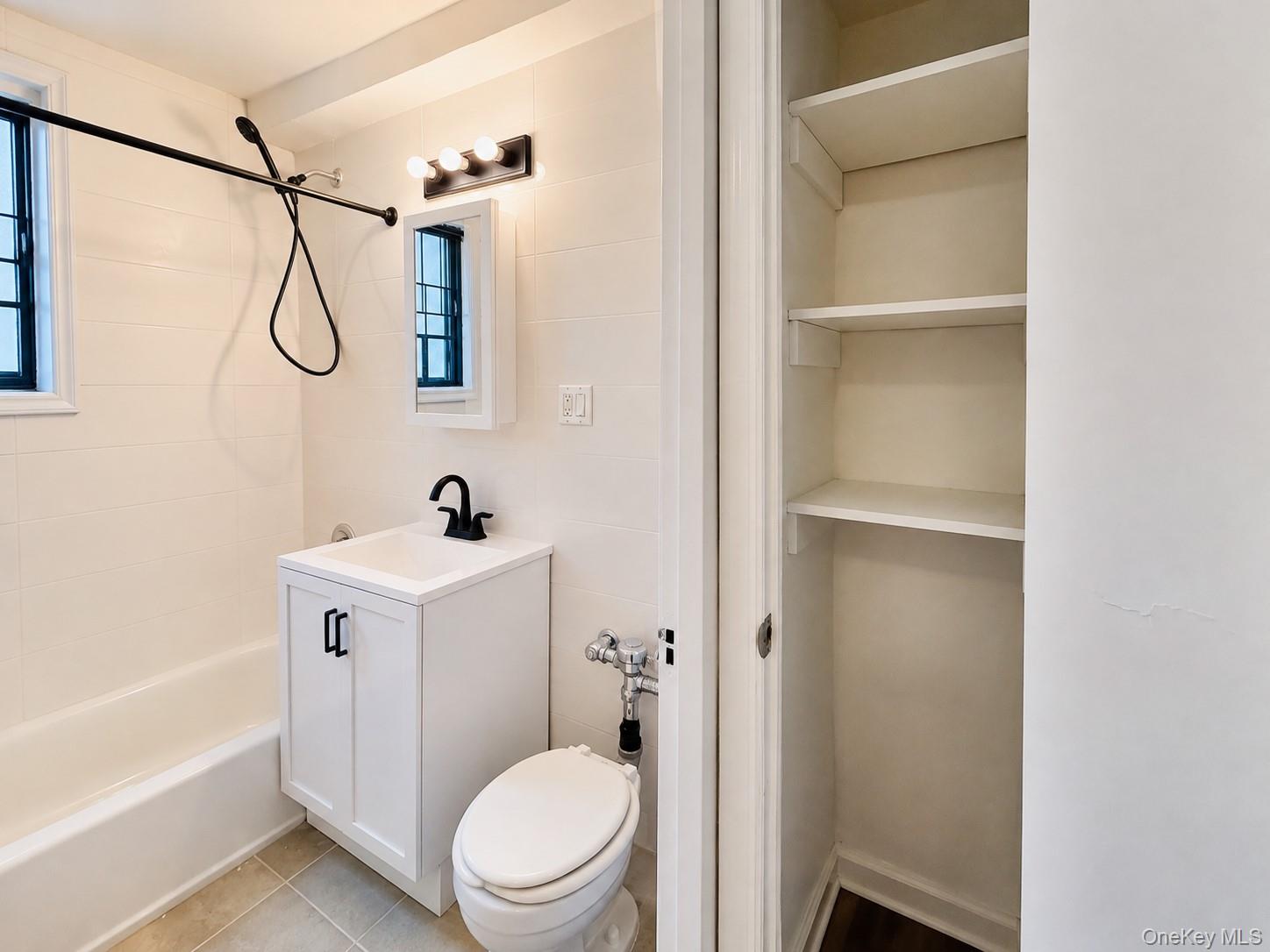 1594 Unionport Road, Unit 3H photo 12