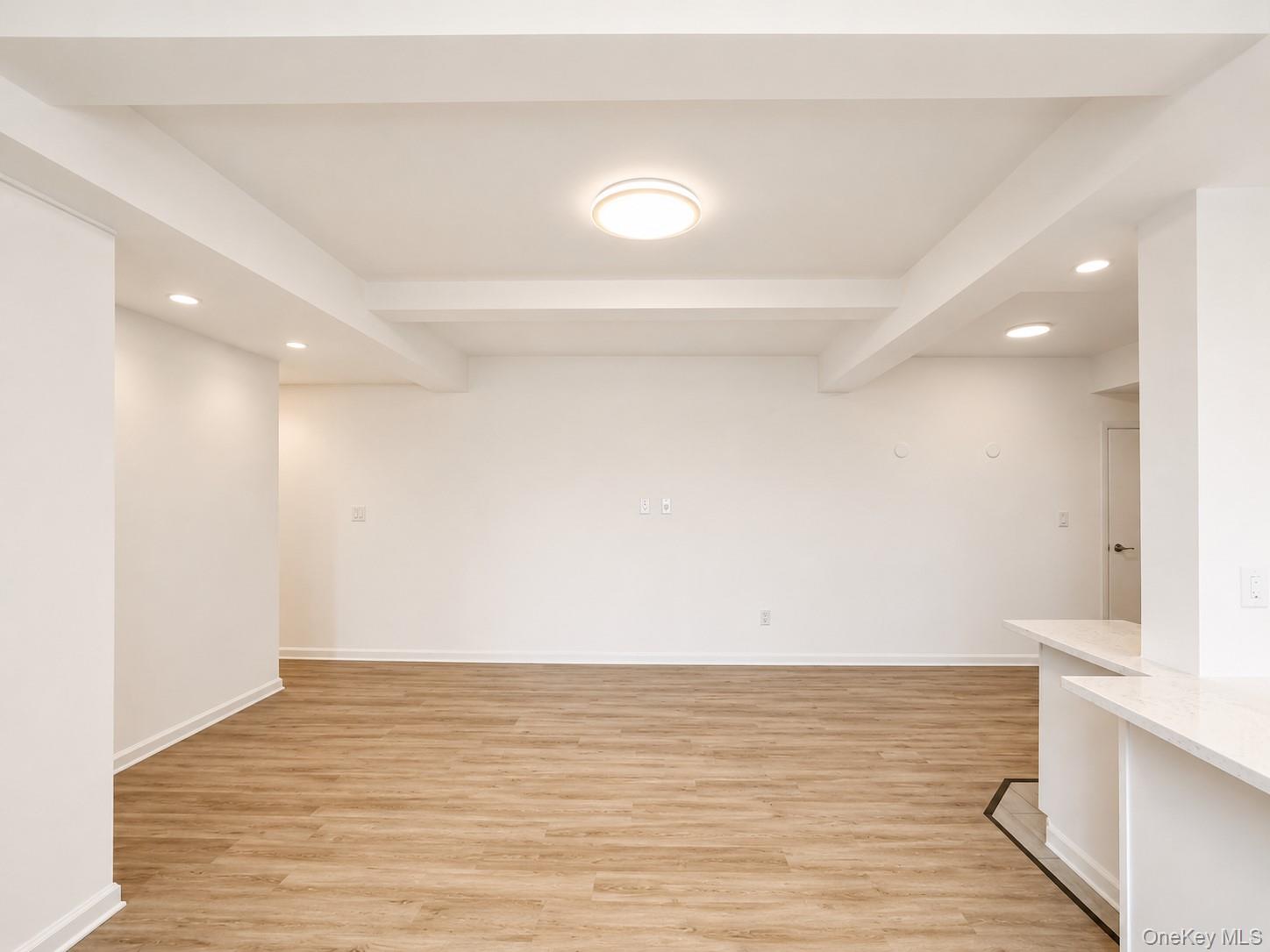 1594 Unionport Road, Unit 3H photo 7