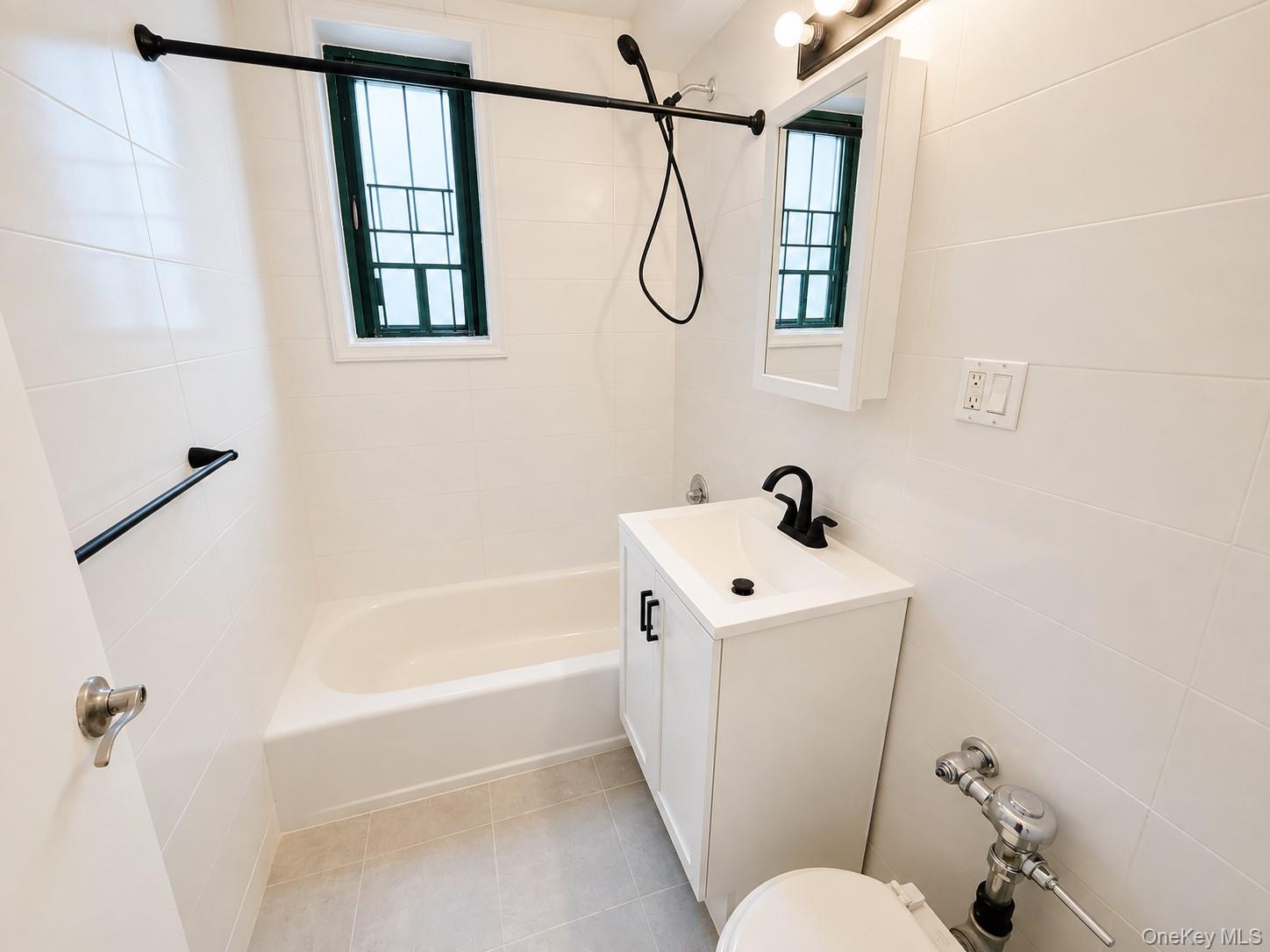 1594 Unionport Road, Unit 3H photo 11