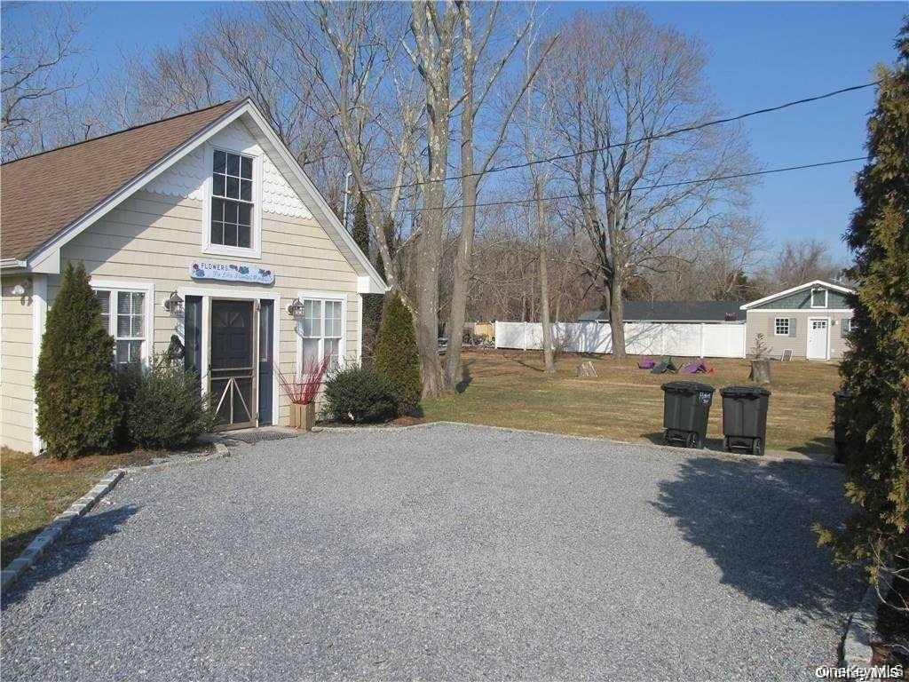 591 Main Street – For Rent photo 2