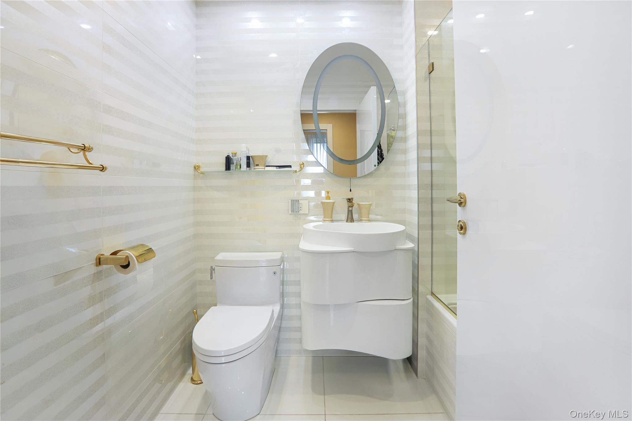 65 Oceana Drive E, Unit 9A photo 9