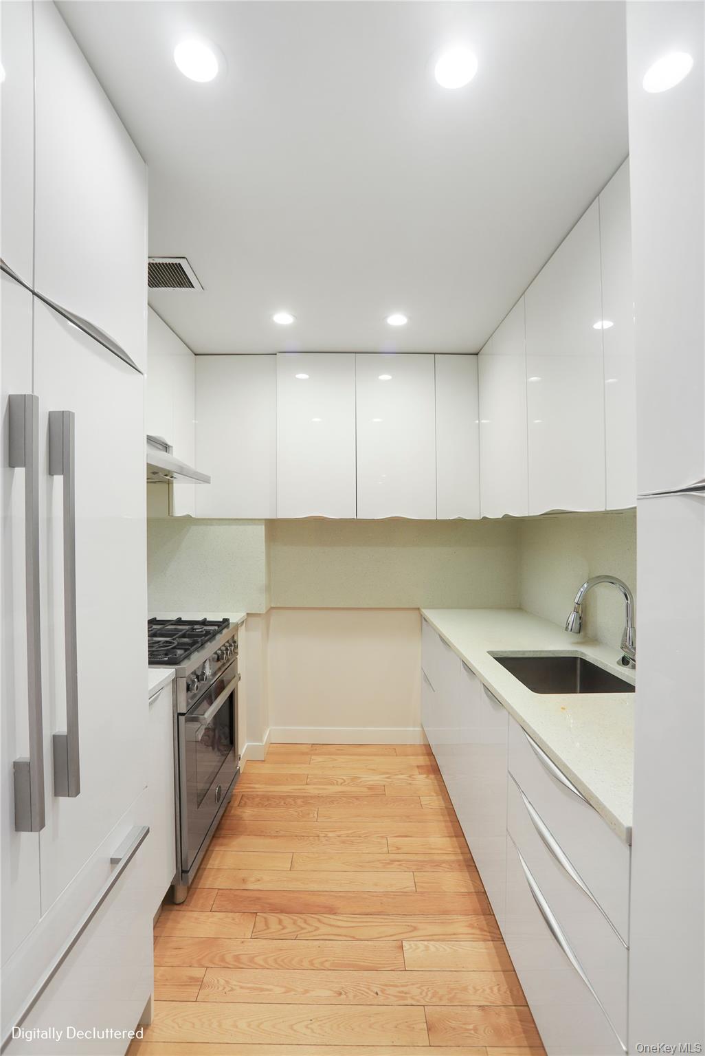 65 Oceana Drive E, Unit 9A photo 3