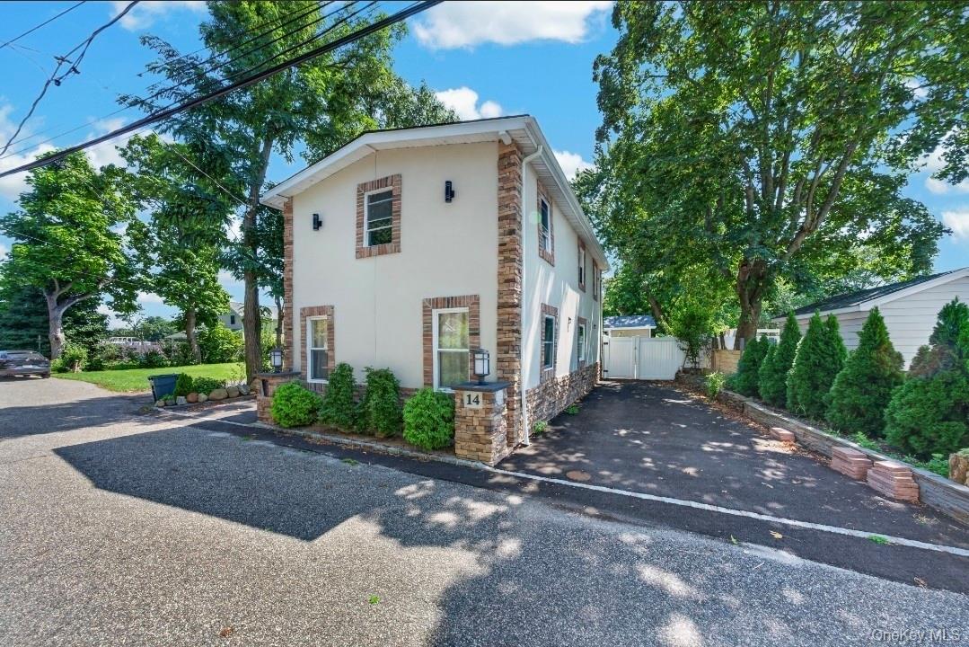 14 Electric Street – For Sale photo 2