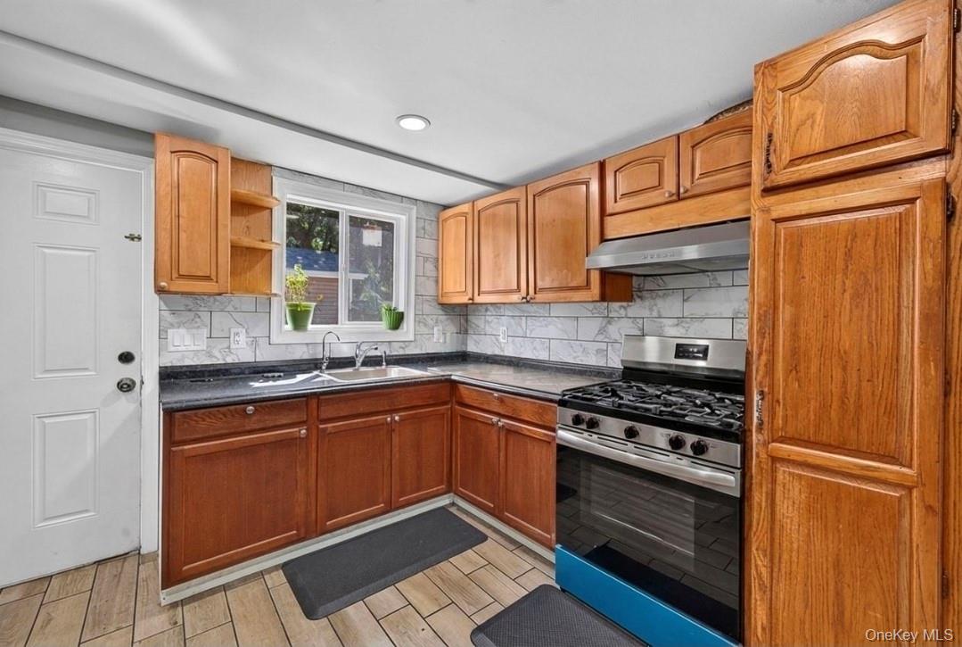 14 Electric Street – For Sale photo 6