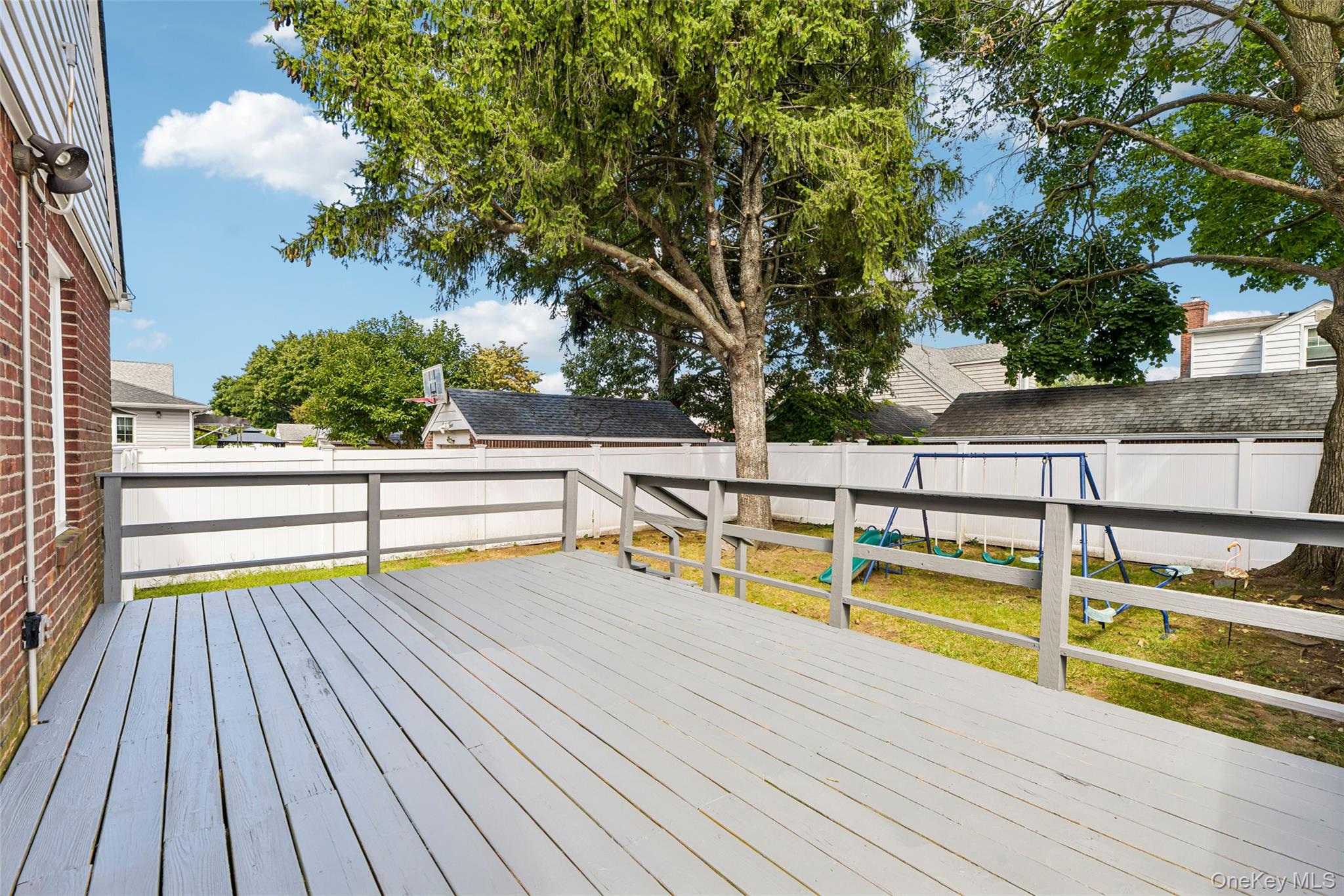 70 Paul Avenue – For Sale photo 34