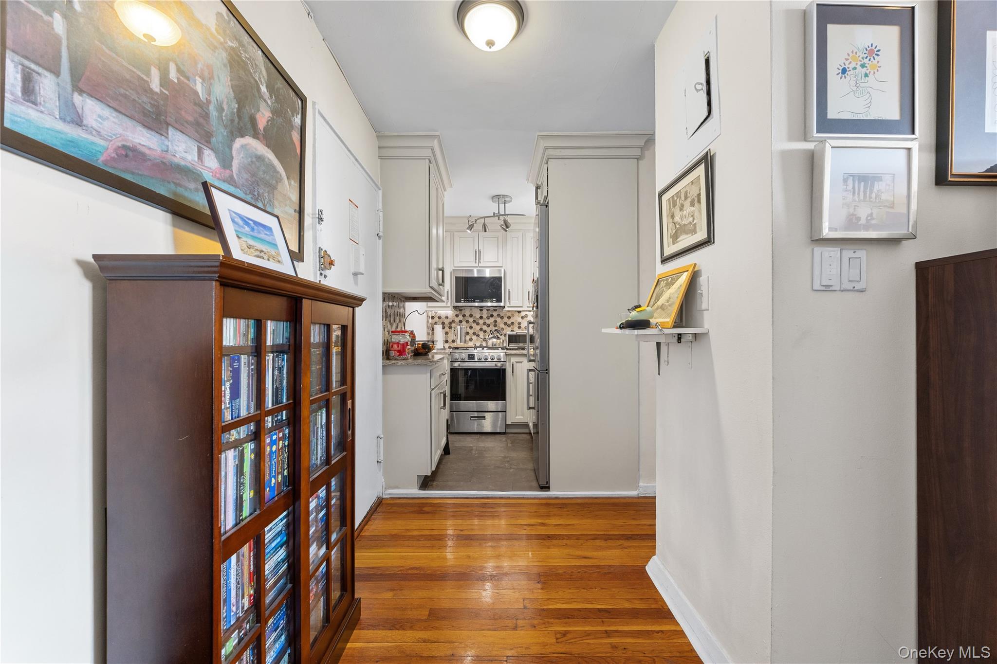 6200 Riverdale Avenue, Unit 7J photo 8
