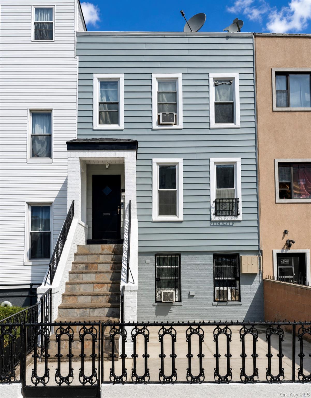 2421 Dean Street – For Sale