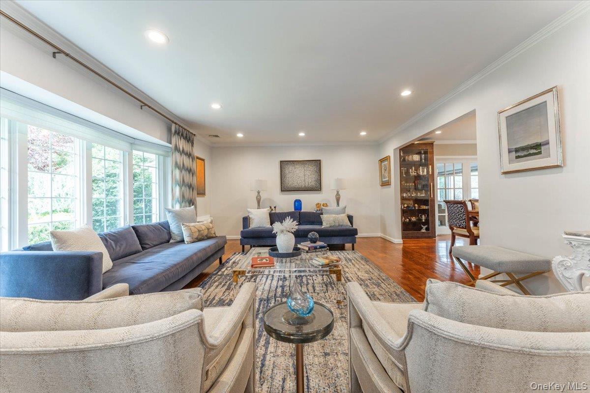 616 Woodmere Boulevard – For Sale photo 7