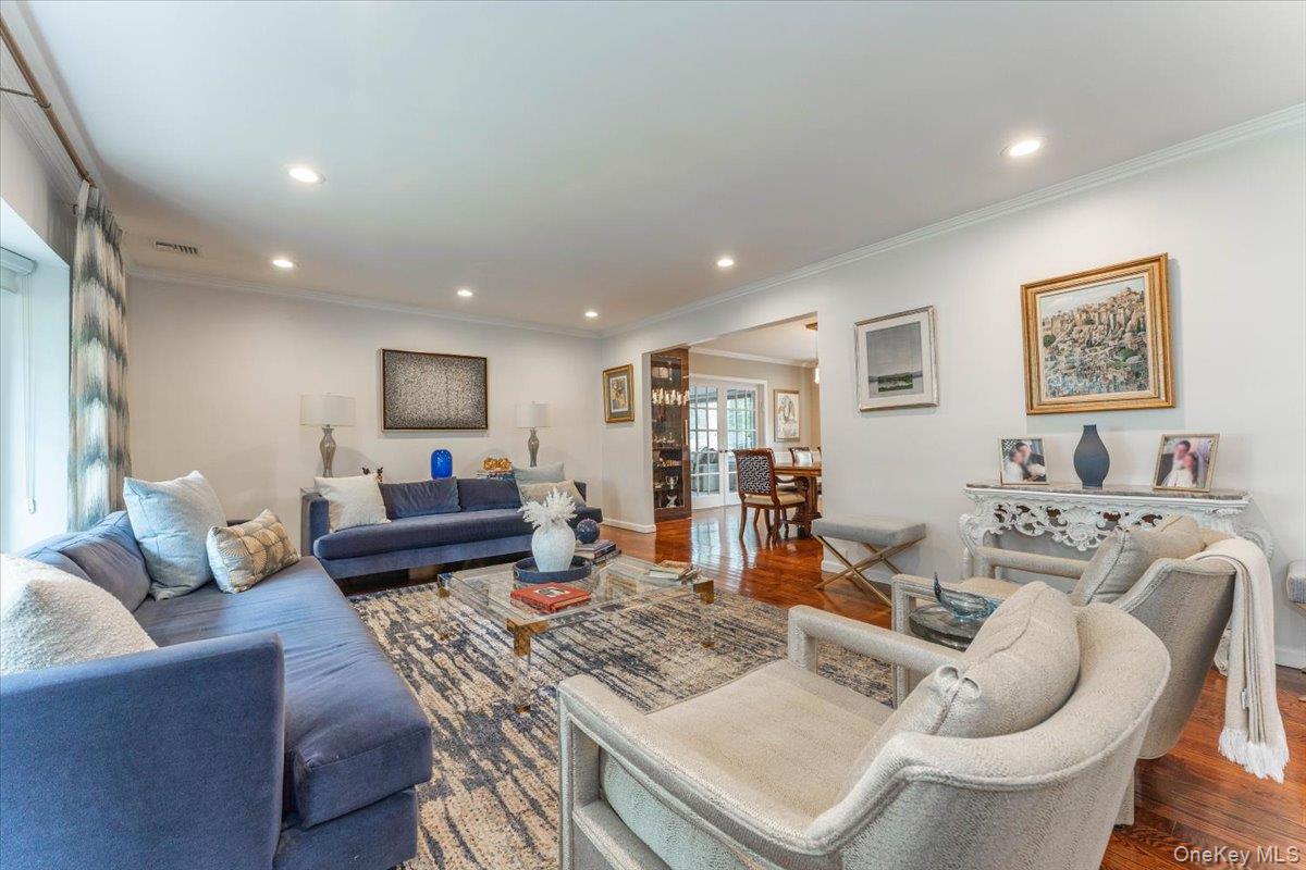 616 Woodmere Boulevard – For Sale photo 6