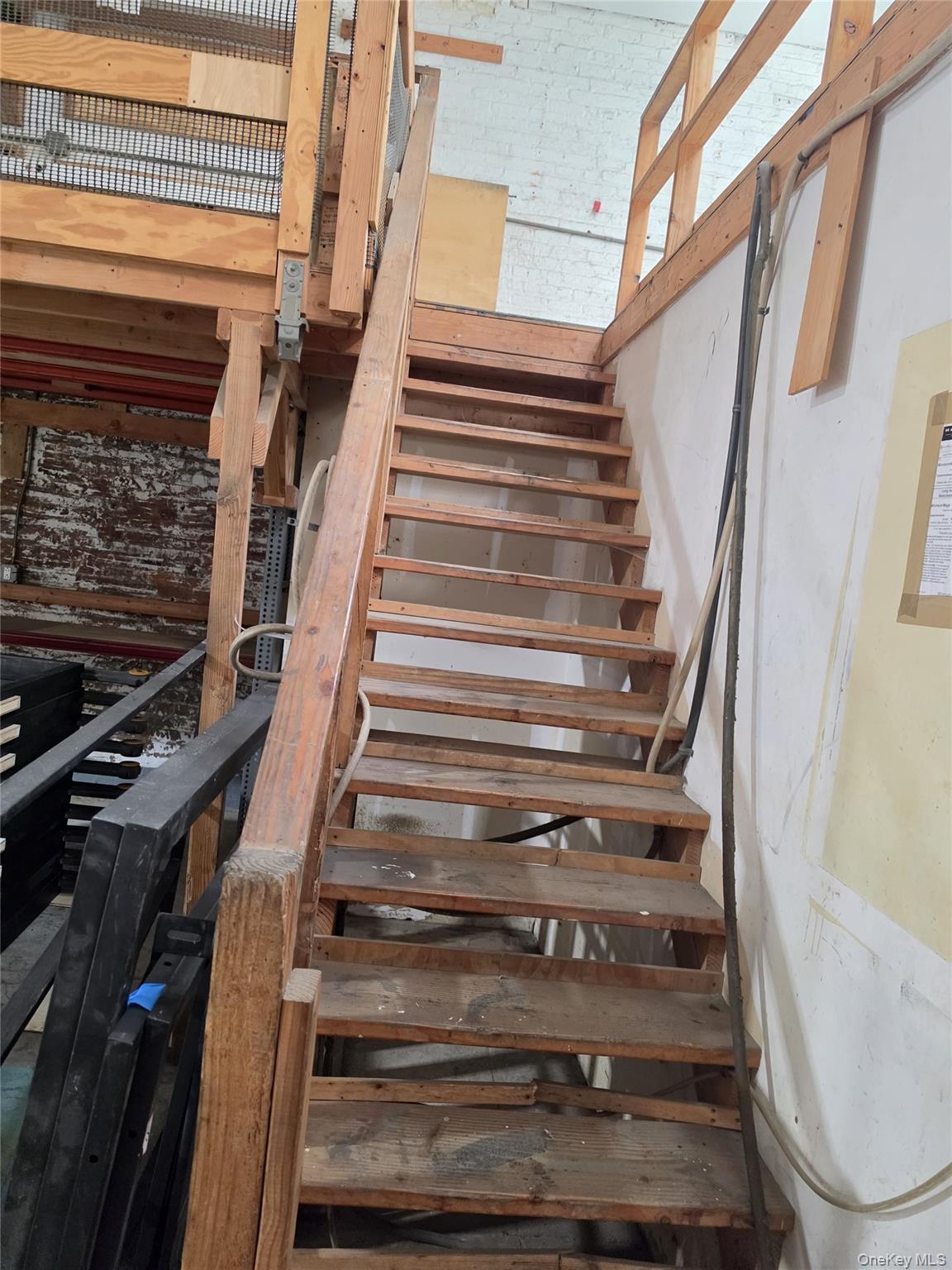 989 Pacific Street – For Rent photo 9