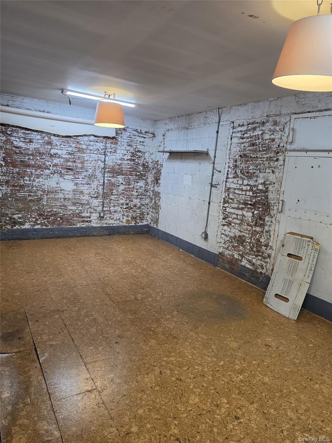 989 Pacific Street – For Rent photo 10