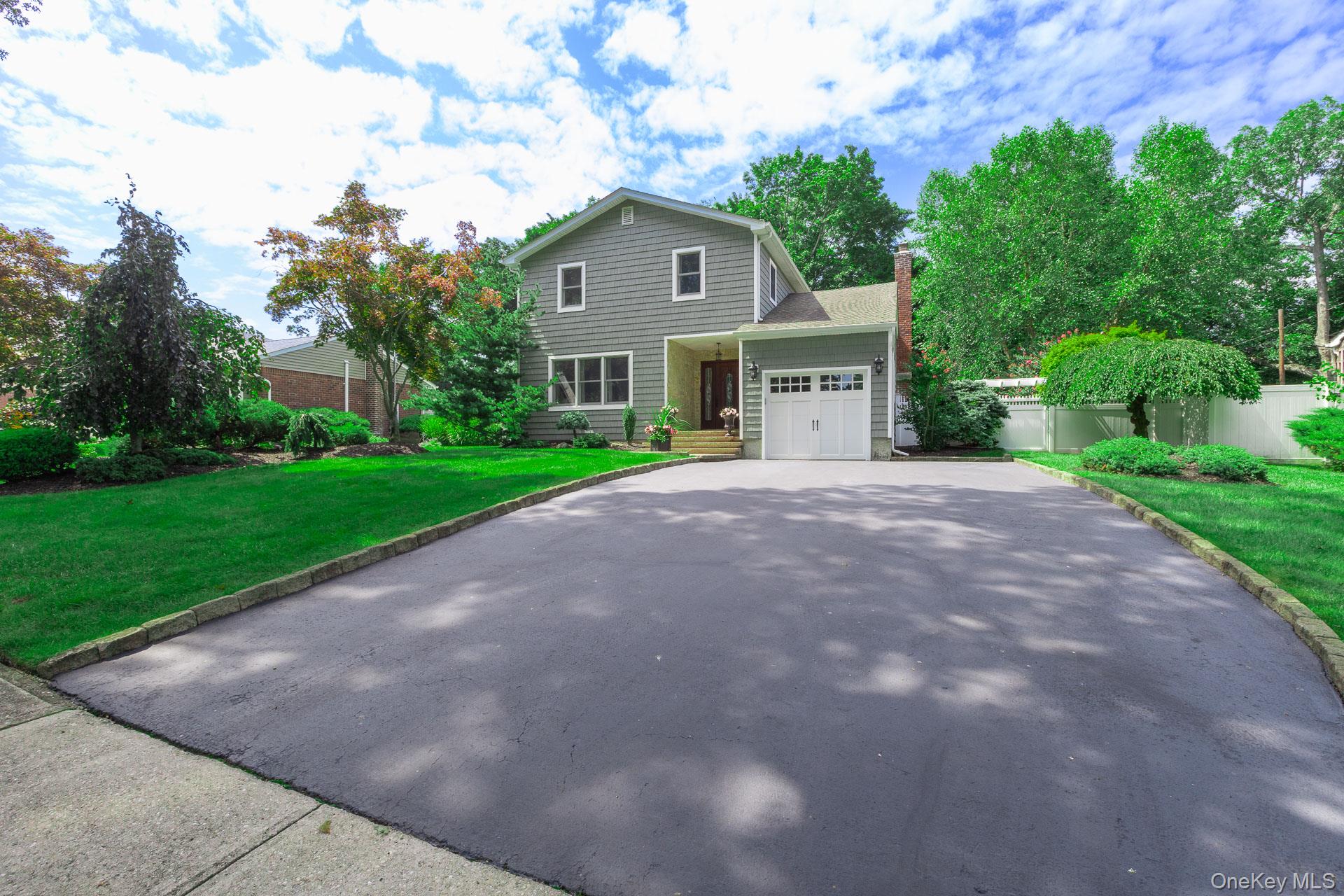 22 Sycamore Lane – For Sale photo 2
