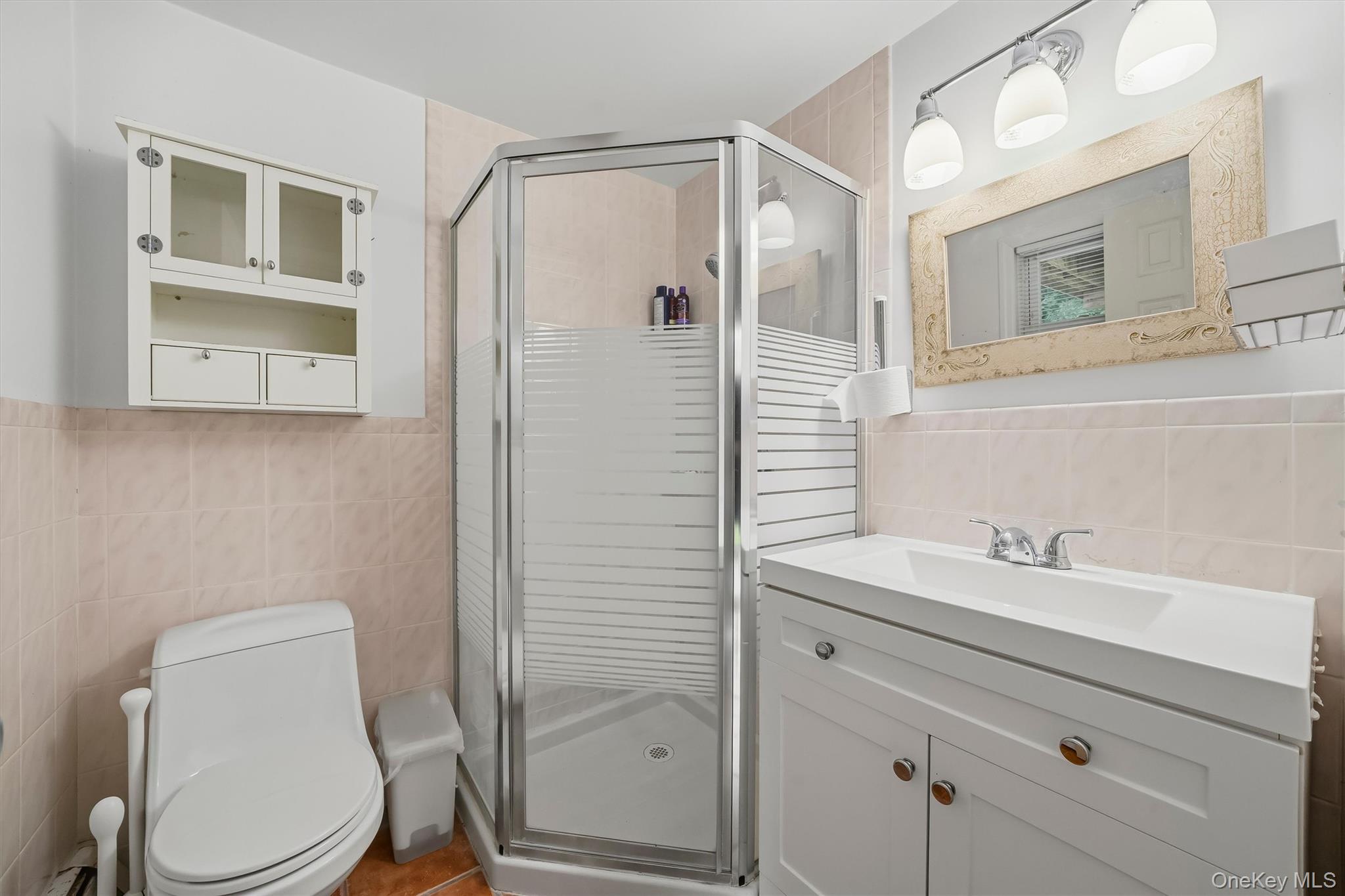 2 Maple Avenue – For Sale photo 34