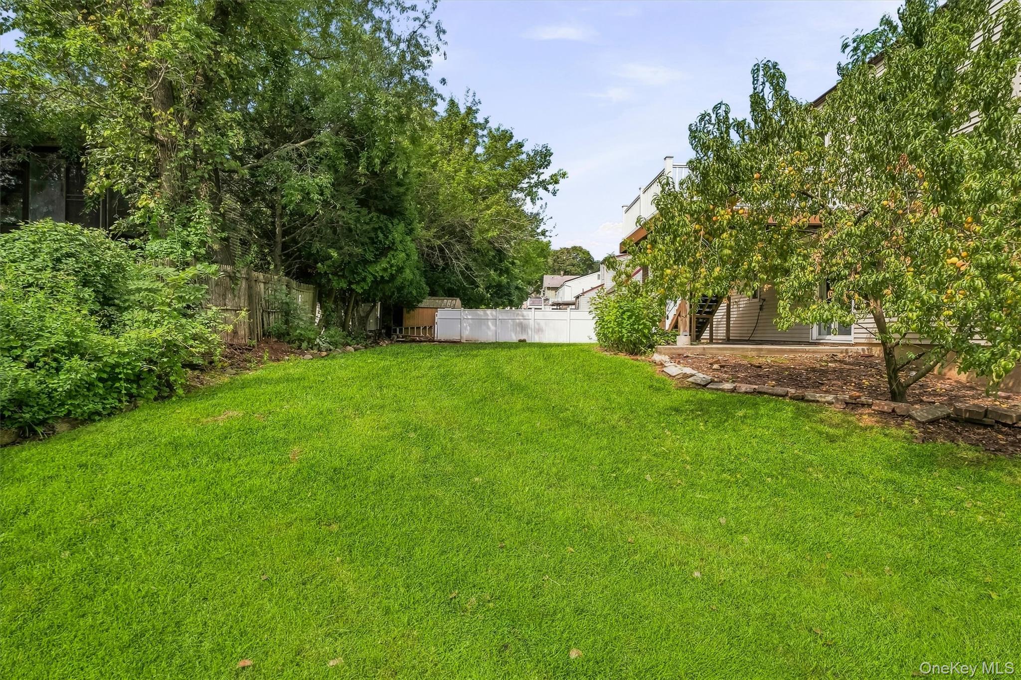 2 Maple Avenue – For Sale photo 43