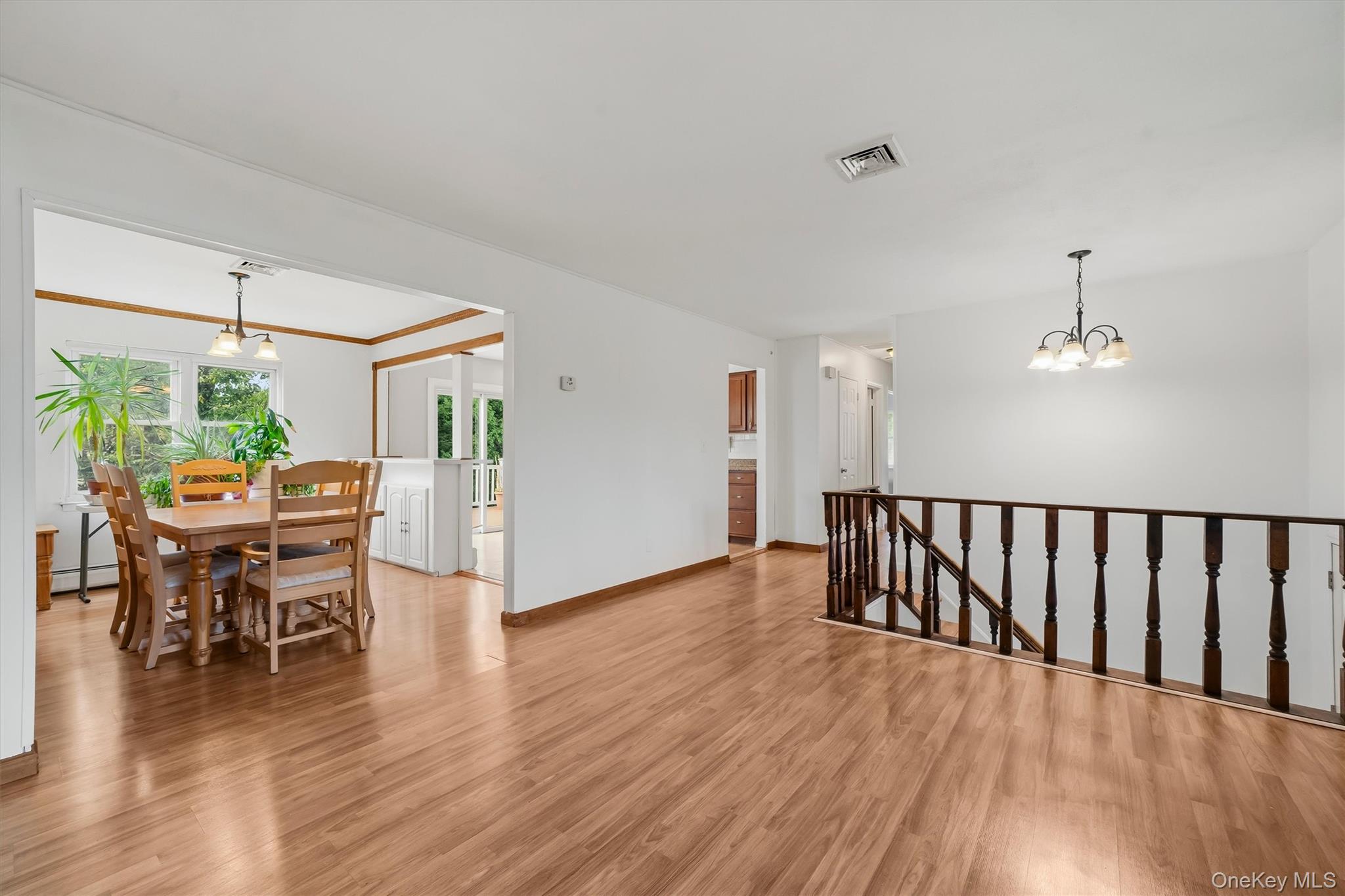 2 Maple Avenue – For Sale photo 12