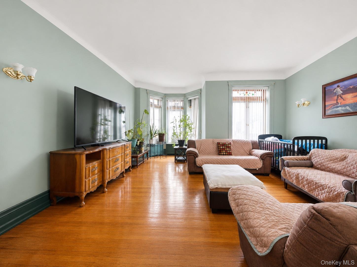 210 Brooklyn Avenue – For Sale photo 9