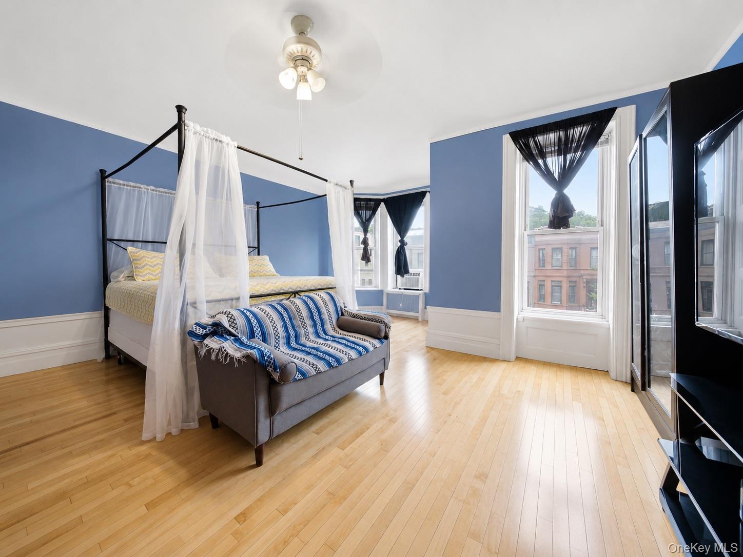210 Brooklyn Avenue – For Sale photo 13