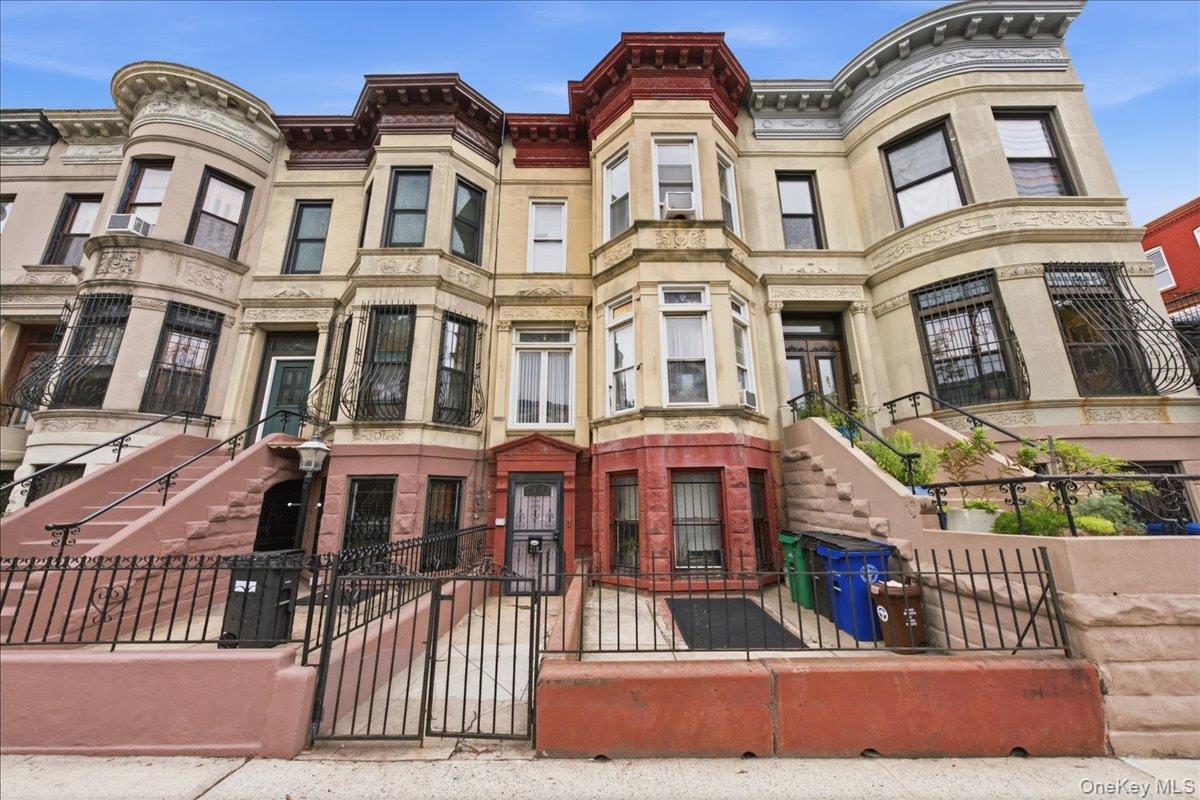 210 Brooklyn Avenue – For Sale