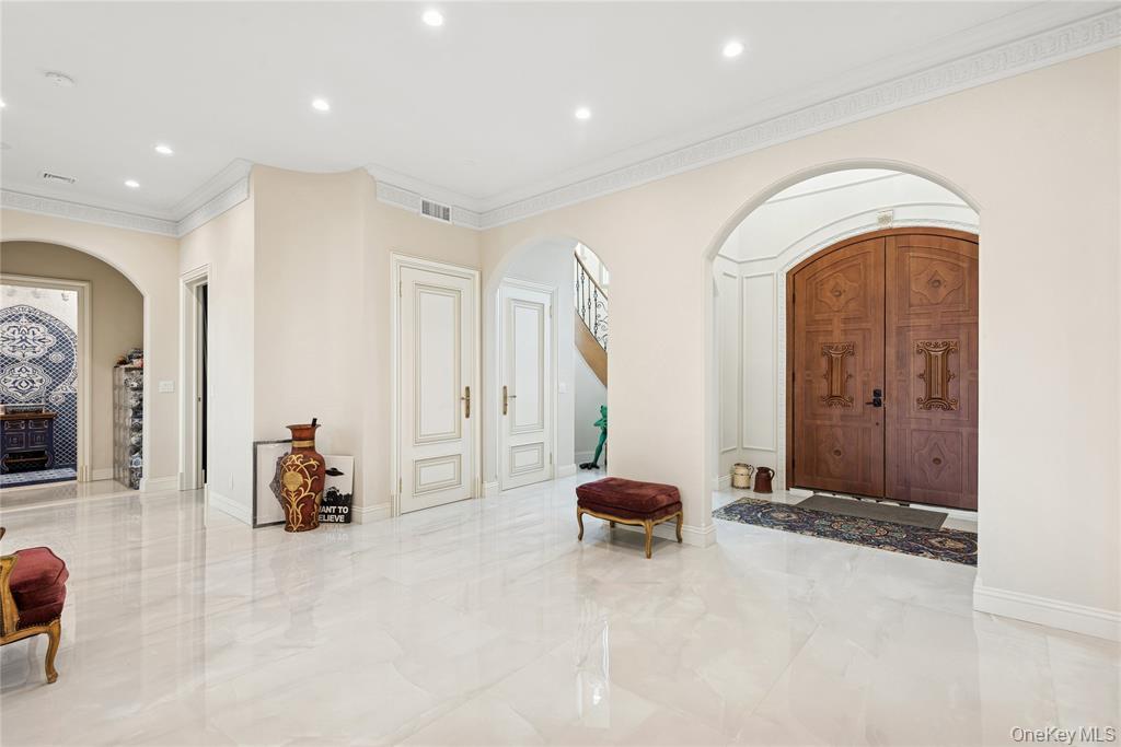1190 Harbor Road – For Sale photo 5