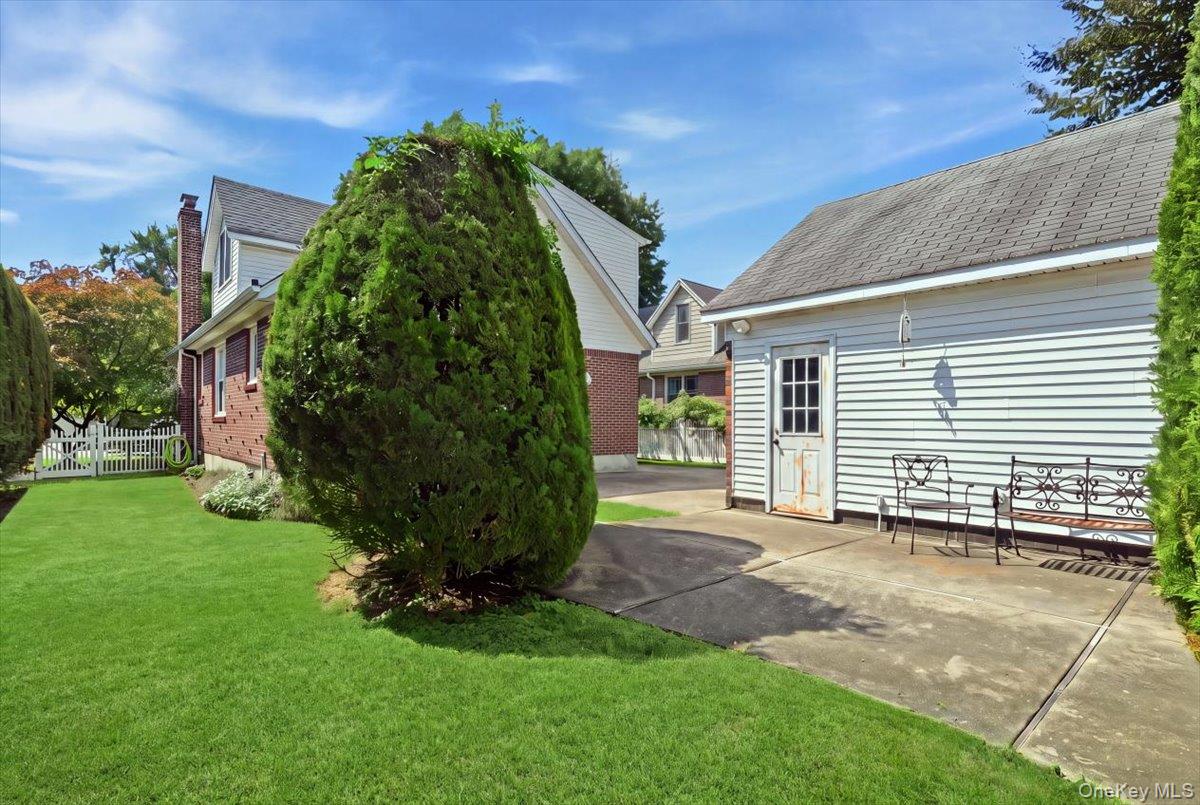73 Chestnut Avenue – For Sale photo 32