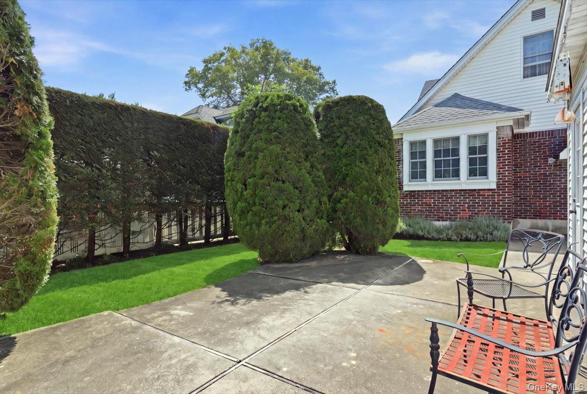 73 Chestnut Avenue – For Sale photo 33