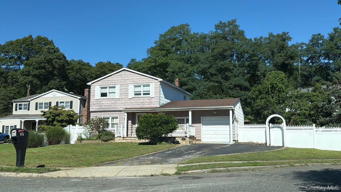 32 Sylvia Circle – For Sale photo 3