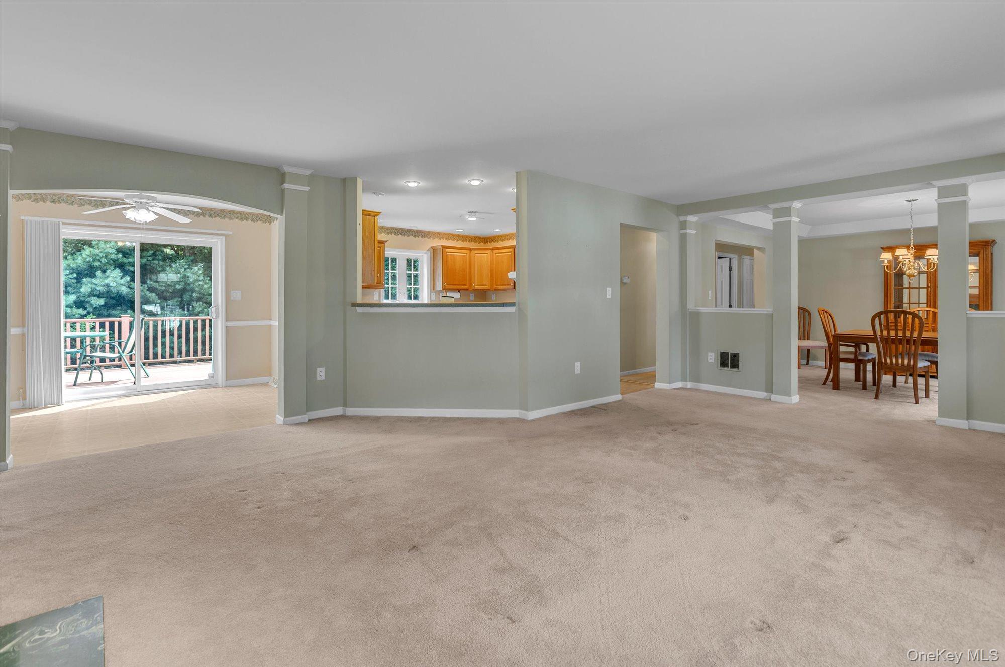 1407 Middle Road, Unit 265 photo 22
