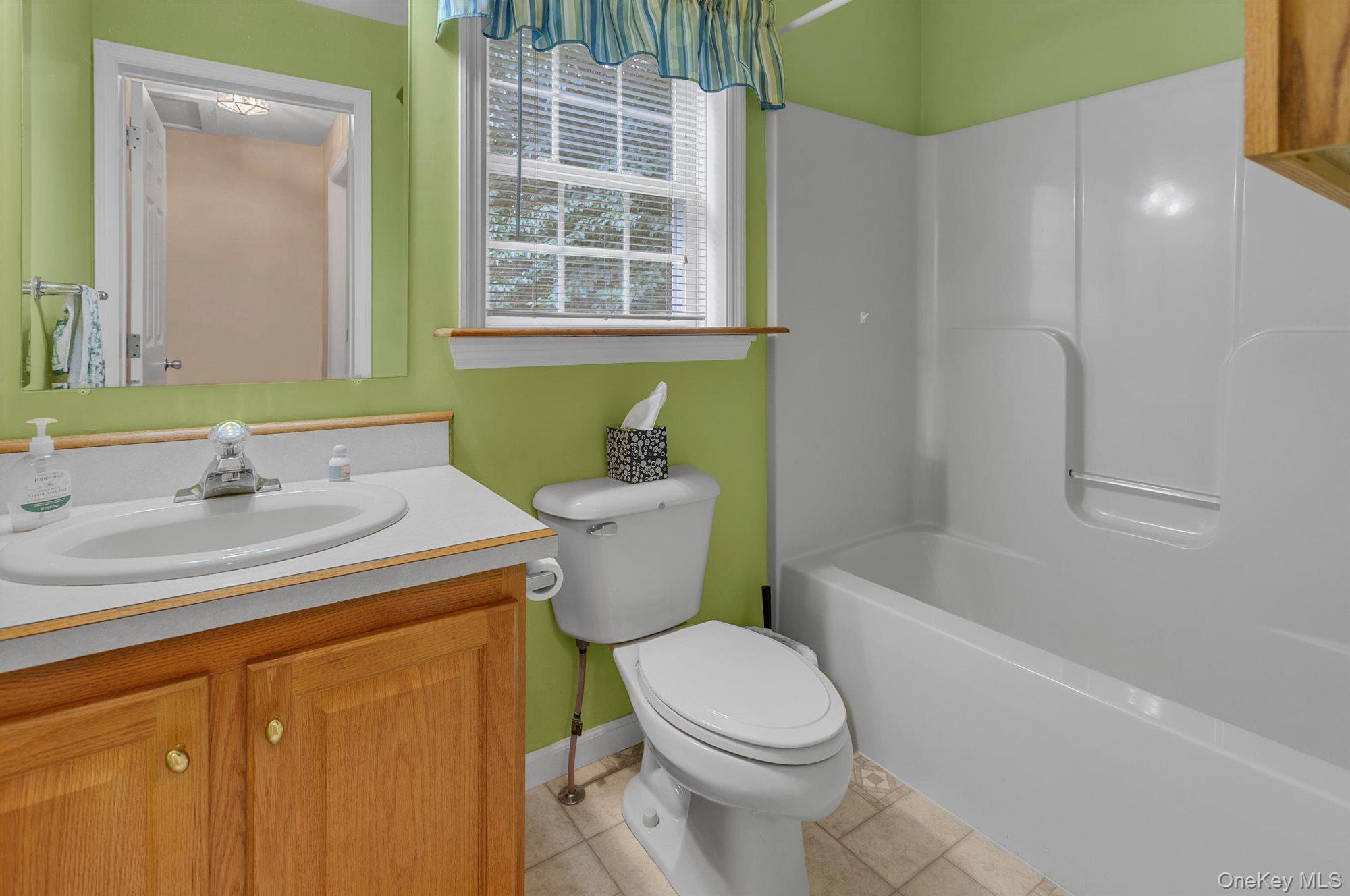 1407 Middle Road, Unit 265 photo 15