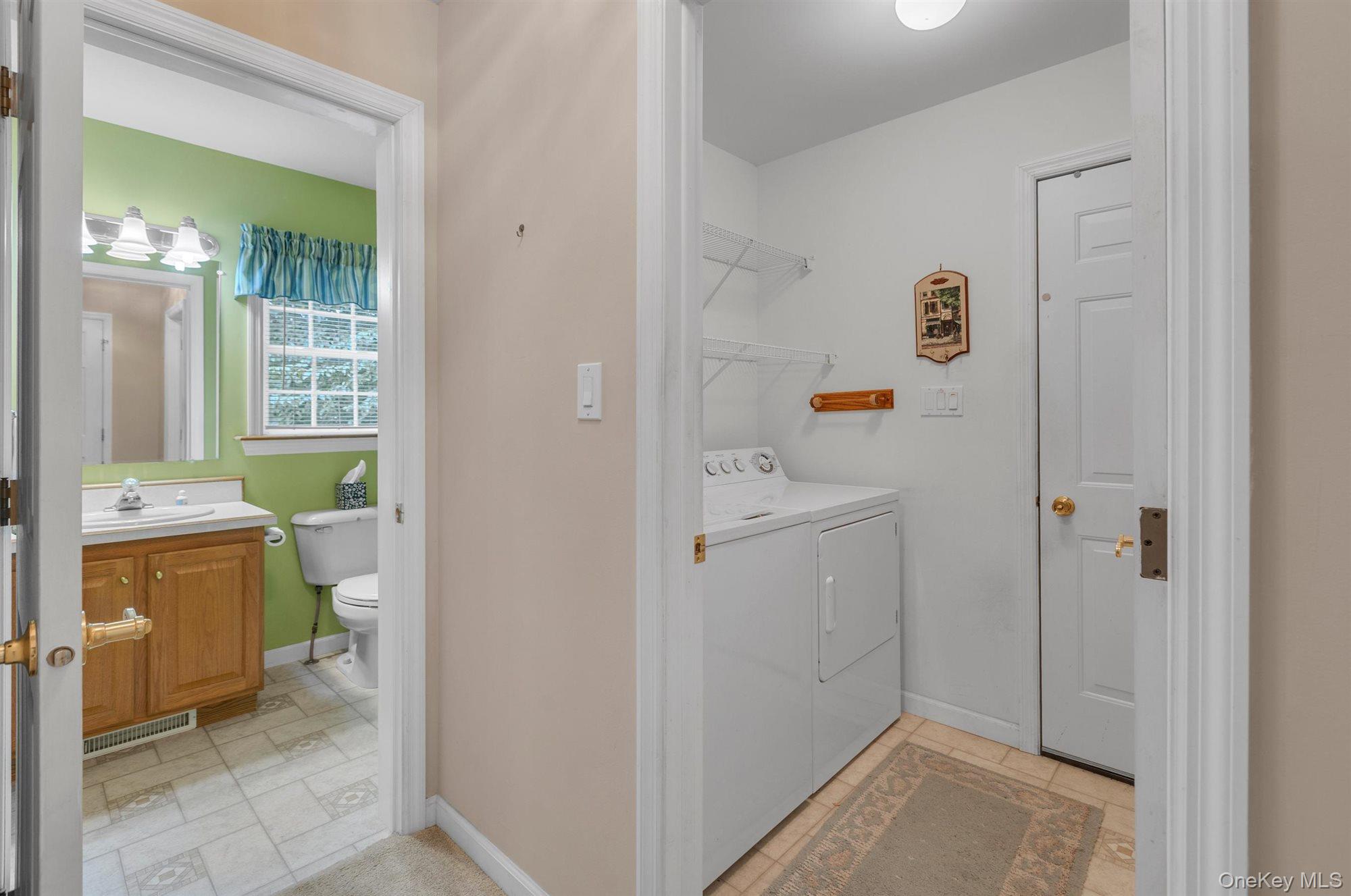 1407 Middle Road, Unit 265 photo 16