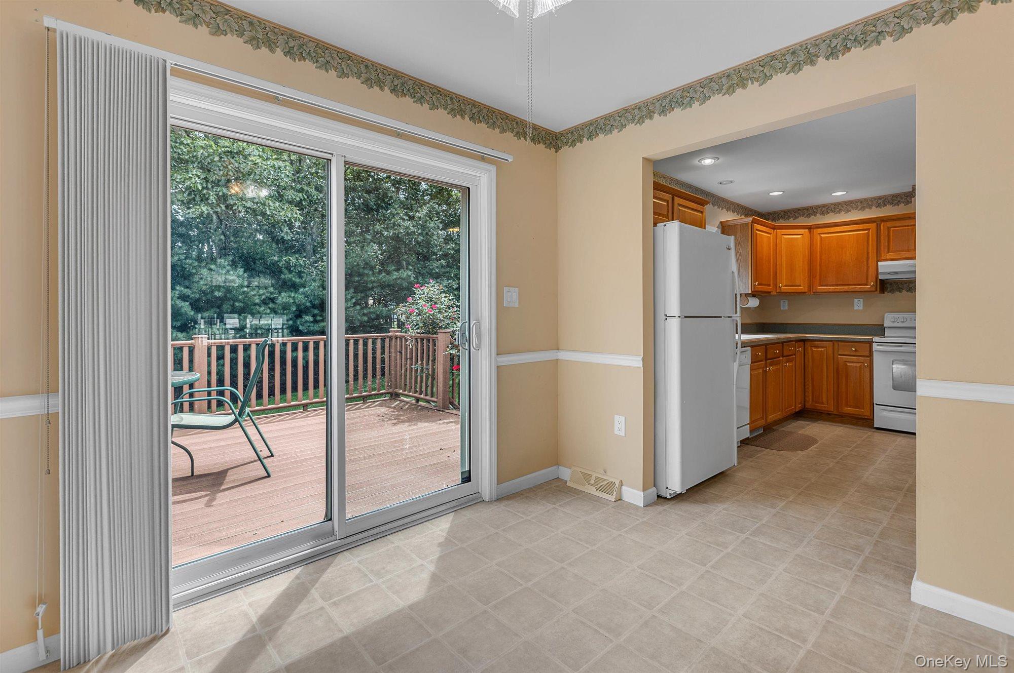 1407 Middle Road, Unit 265 photo 9