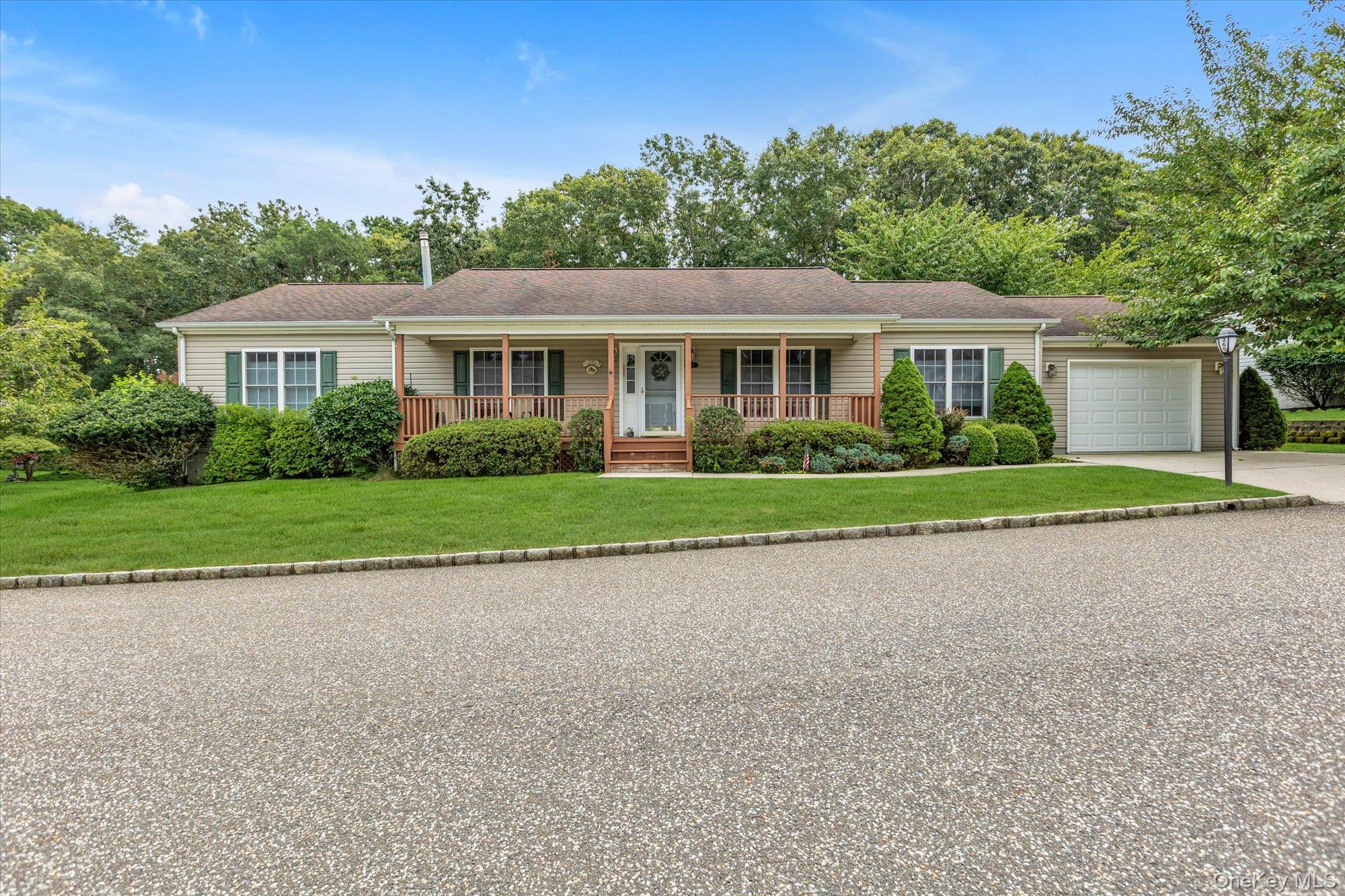 1407 Middle Road, Unit 265