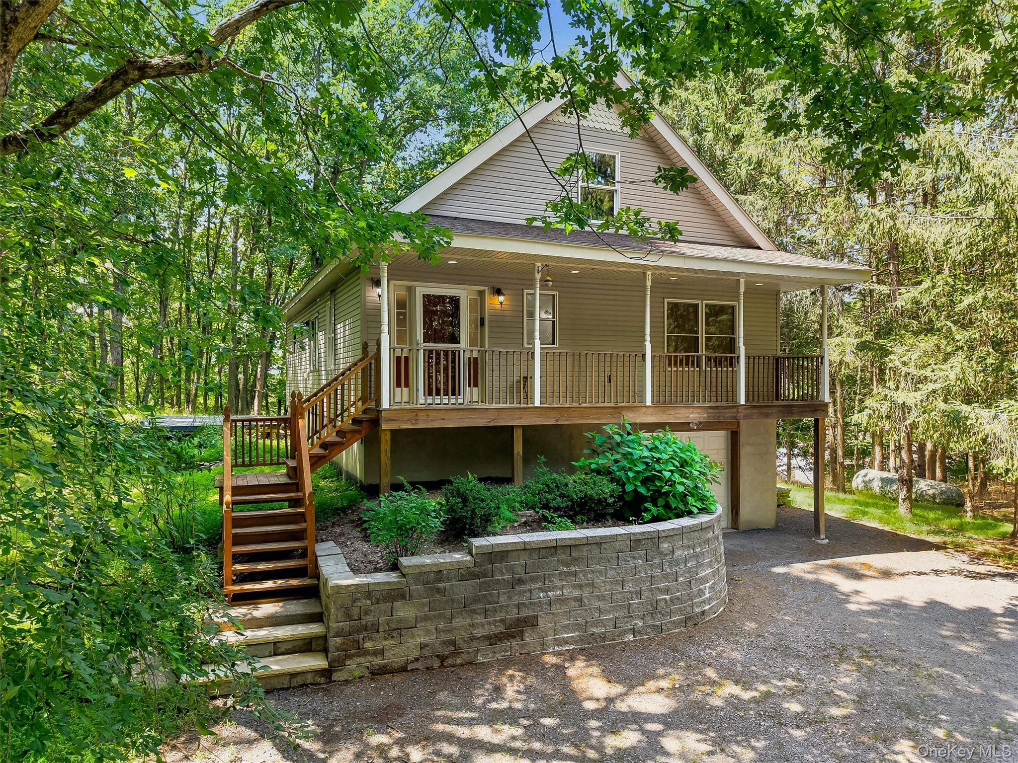 131 Hill Road – For Rent