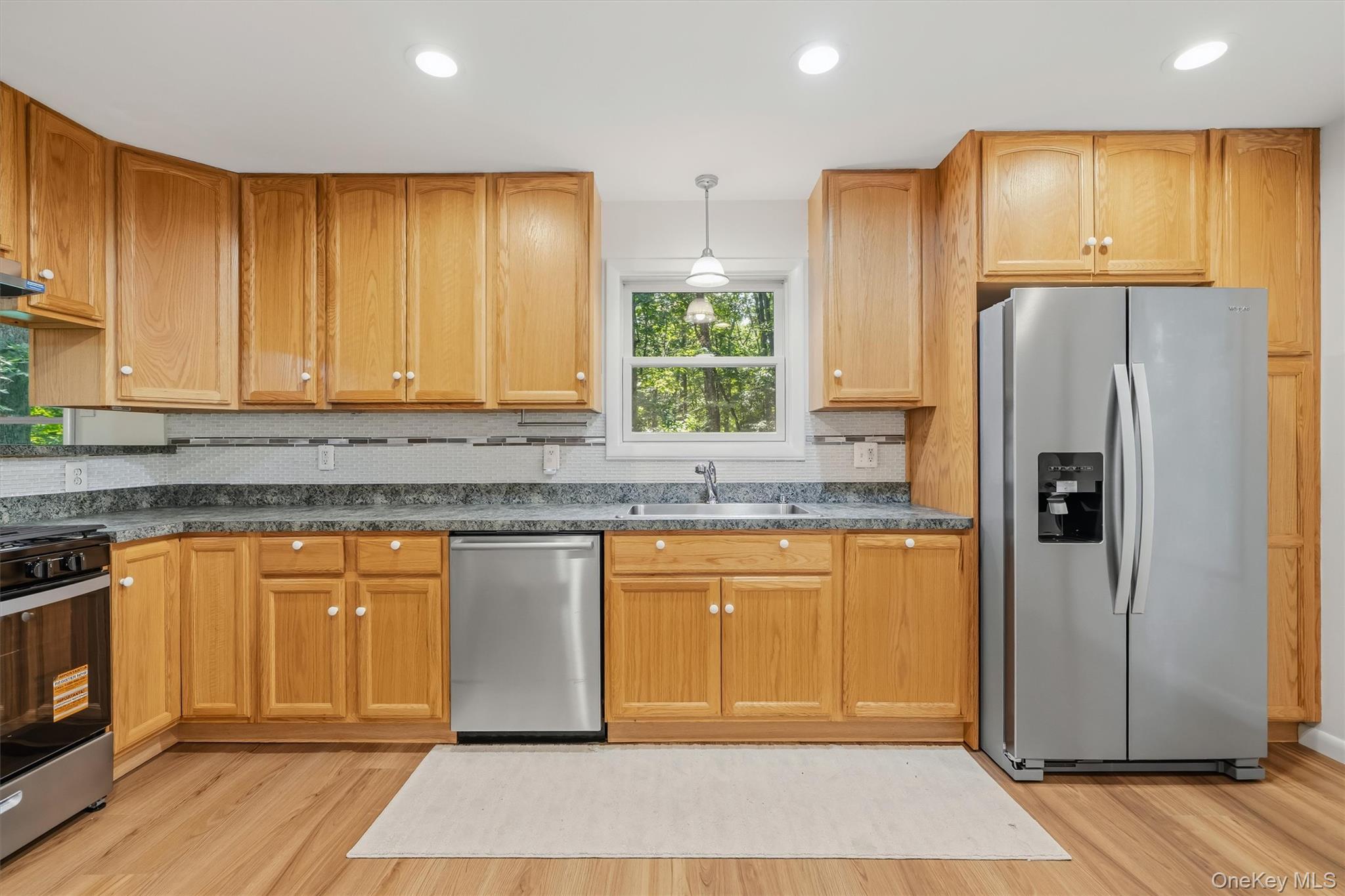 131 Hill Road – For Rent photo 13