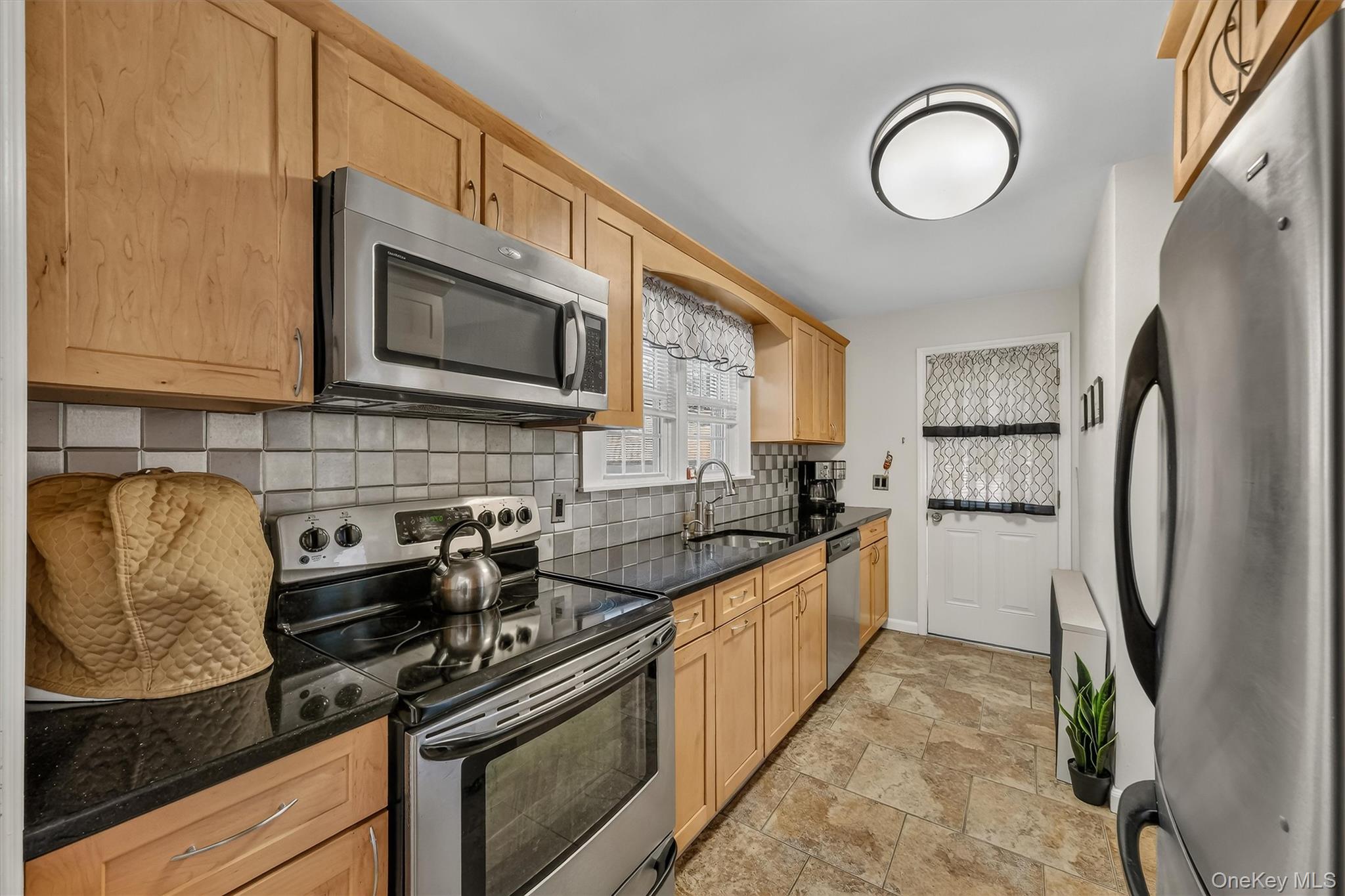 210 Tate Avenue – For Sale photo 12