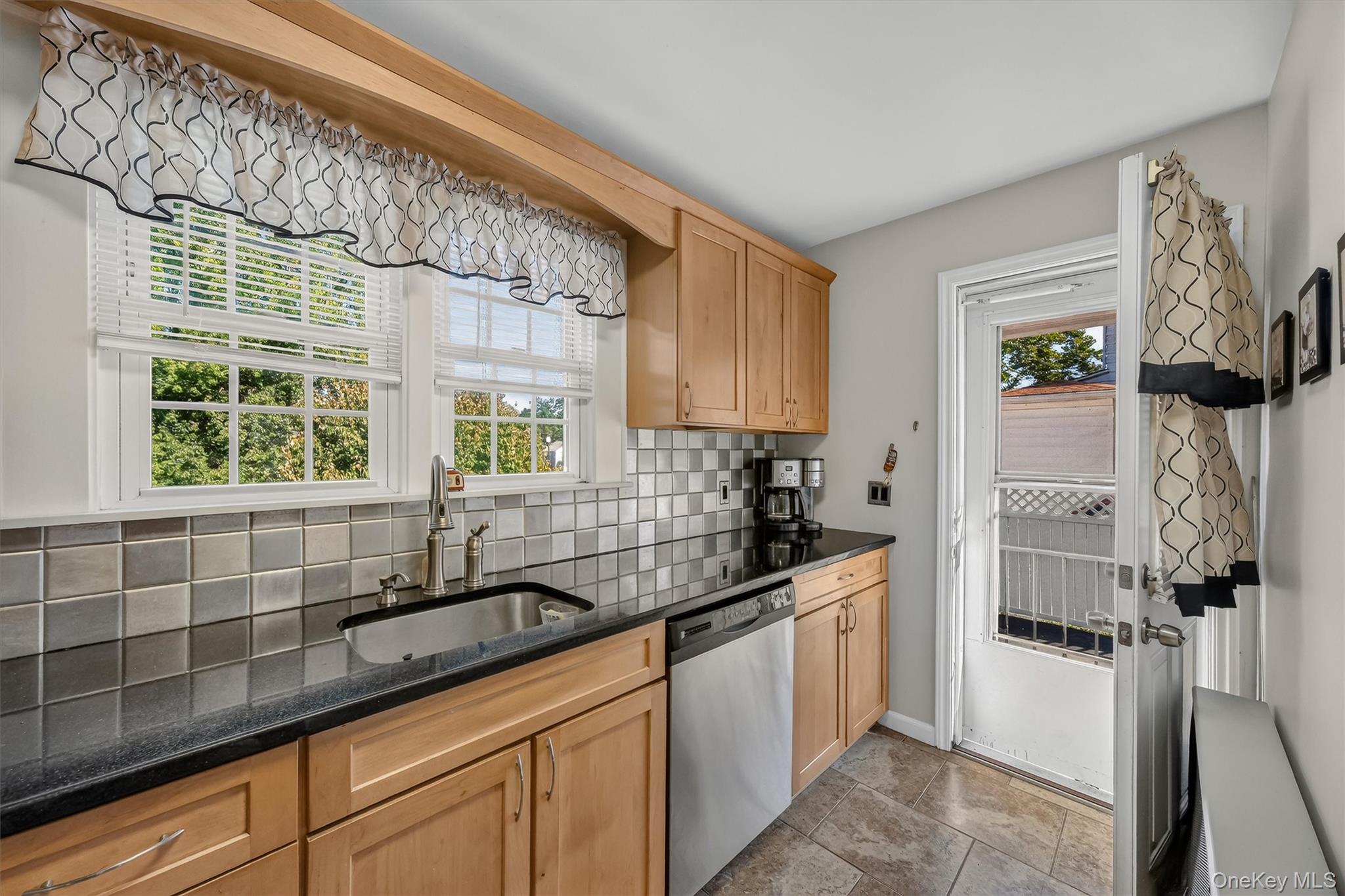 210 Tate Avenue – For Sale photo 15
