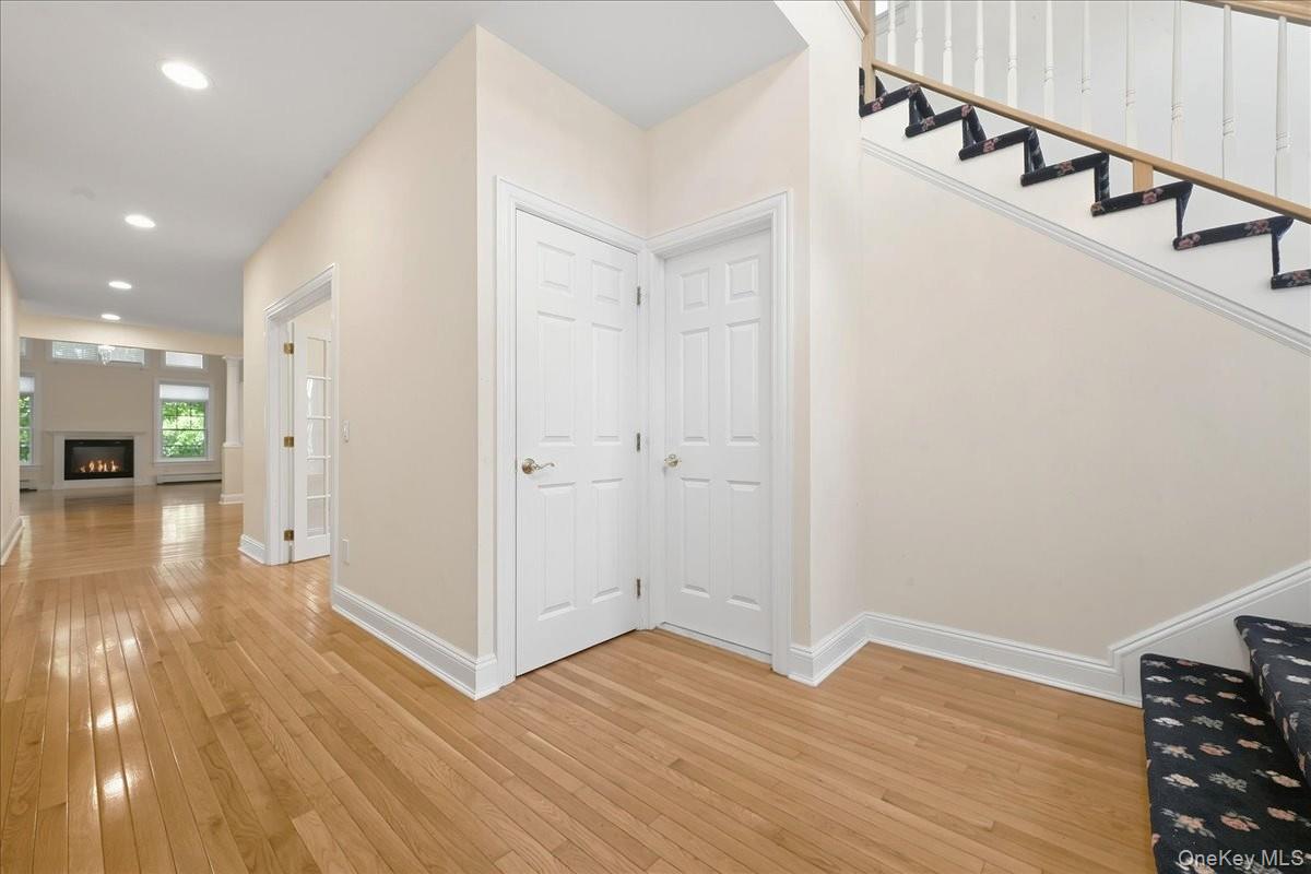 15 W Overlook – For Sale photo 3