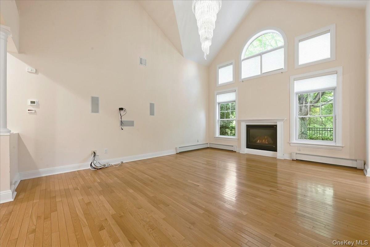 15 W Overlook – For Sale photo 5