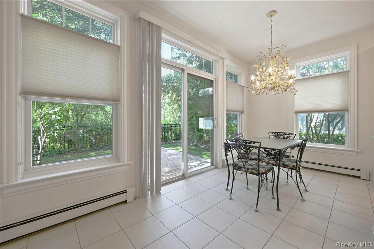 15 W Overlook – For Sale photo 10