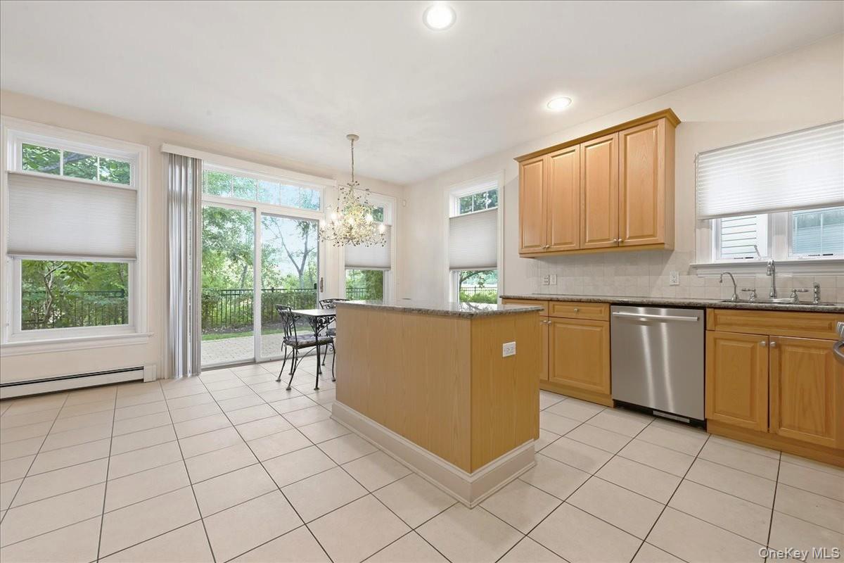 15 W Overlook – For Sale photo 11