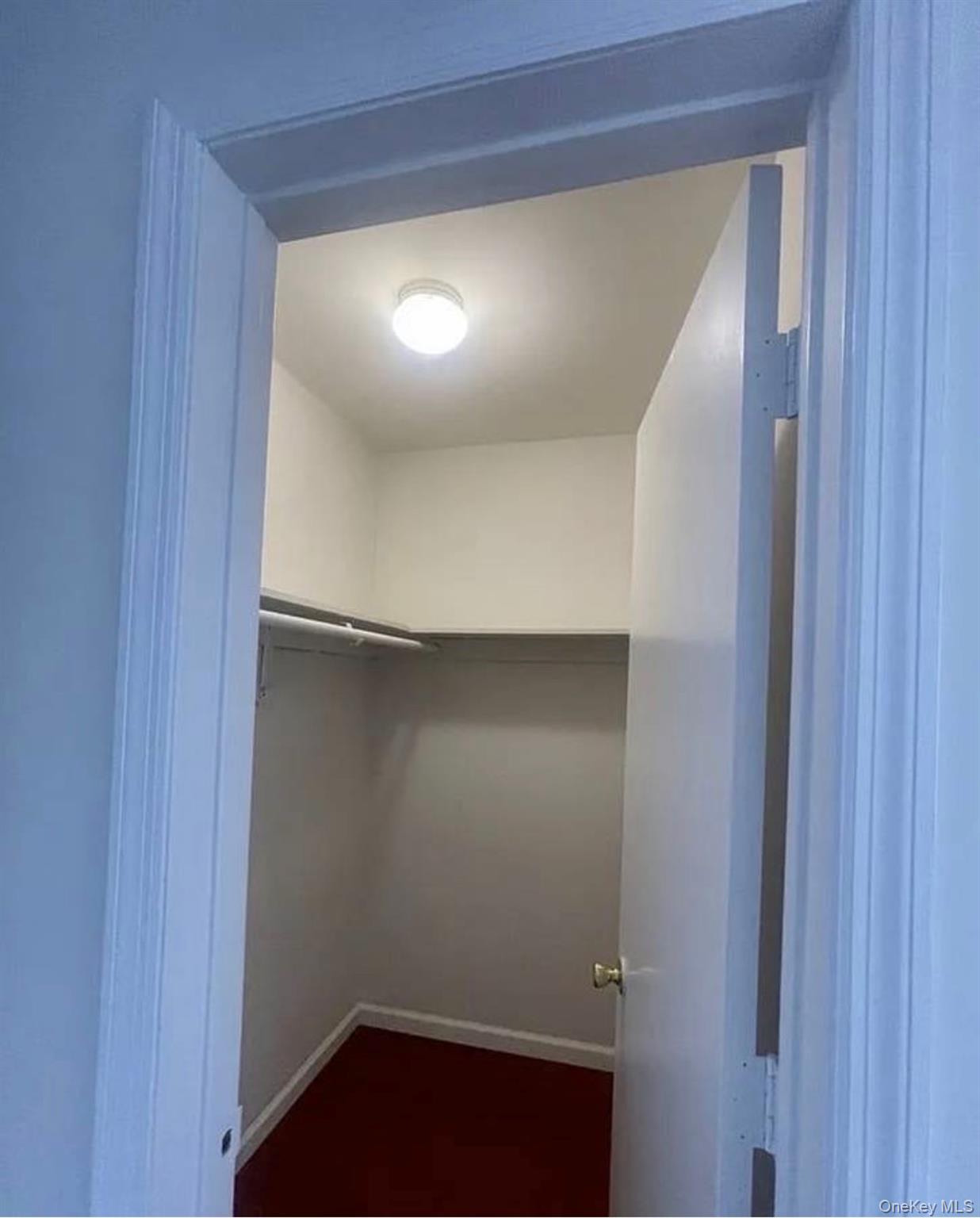 71-28 66th Road – For Rent photo 6