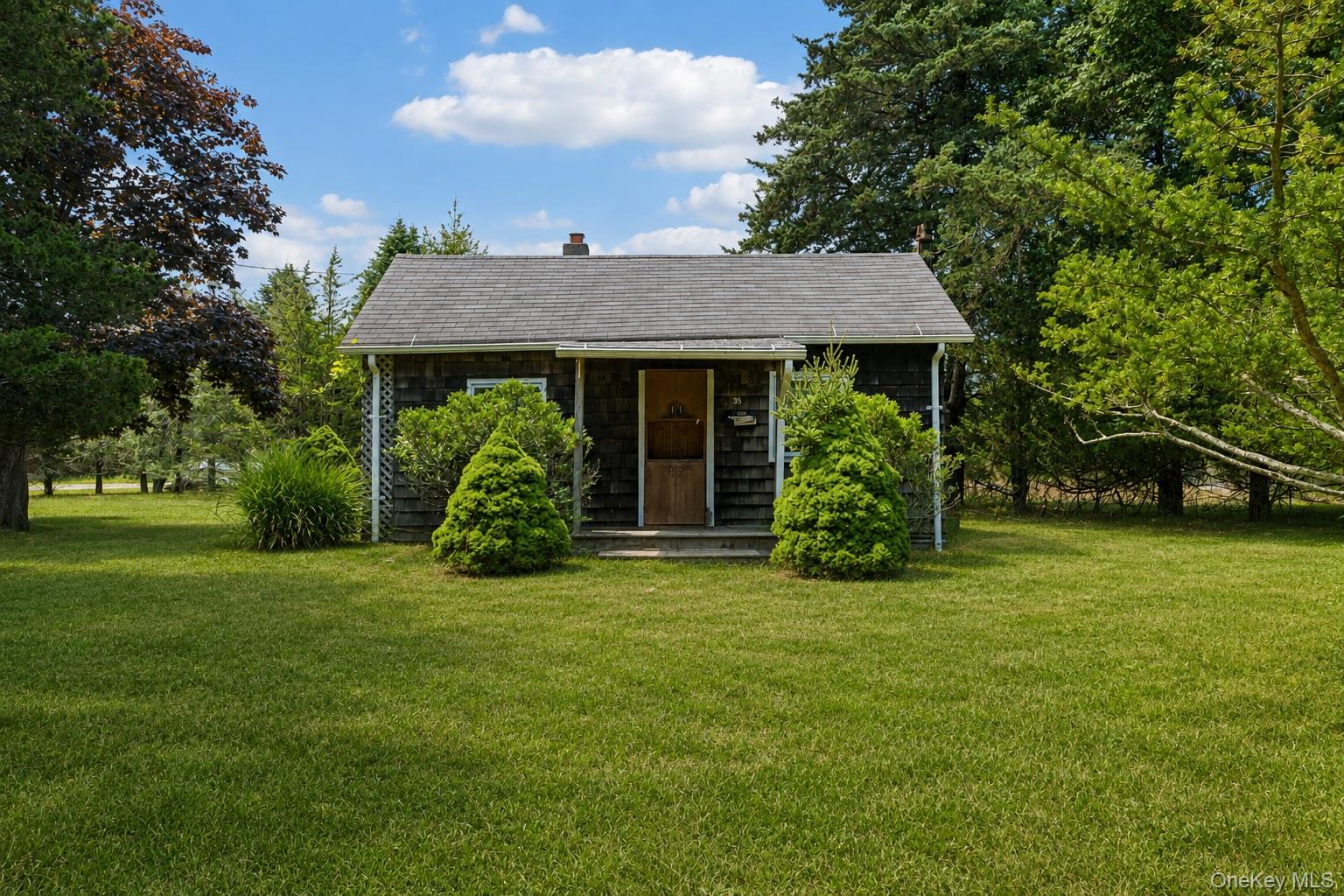 35 Spinner Lane – For Sale photo 3