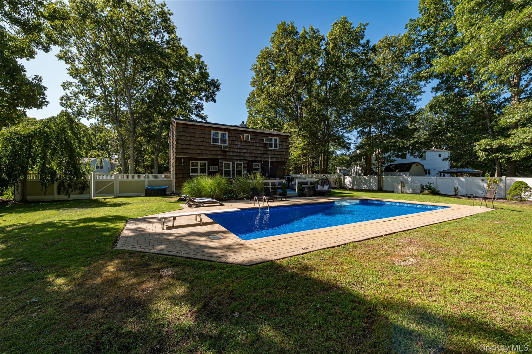40 Golf Club Circle – For Sale photo 25
