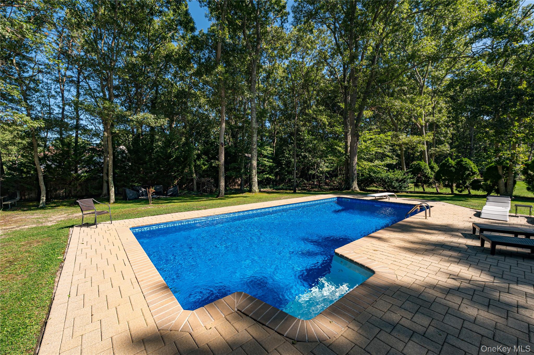 40 Golf Club Circle – For Sale photo 24