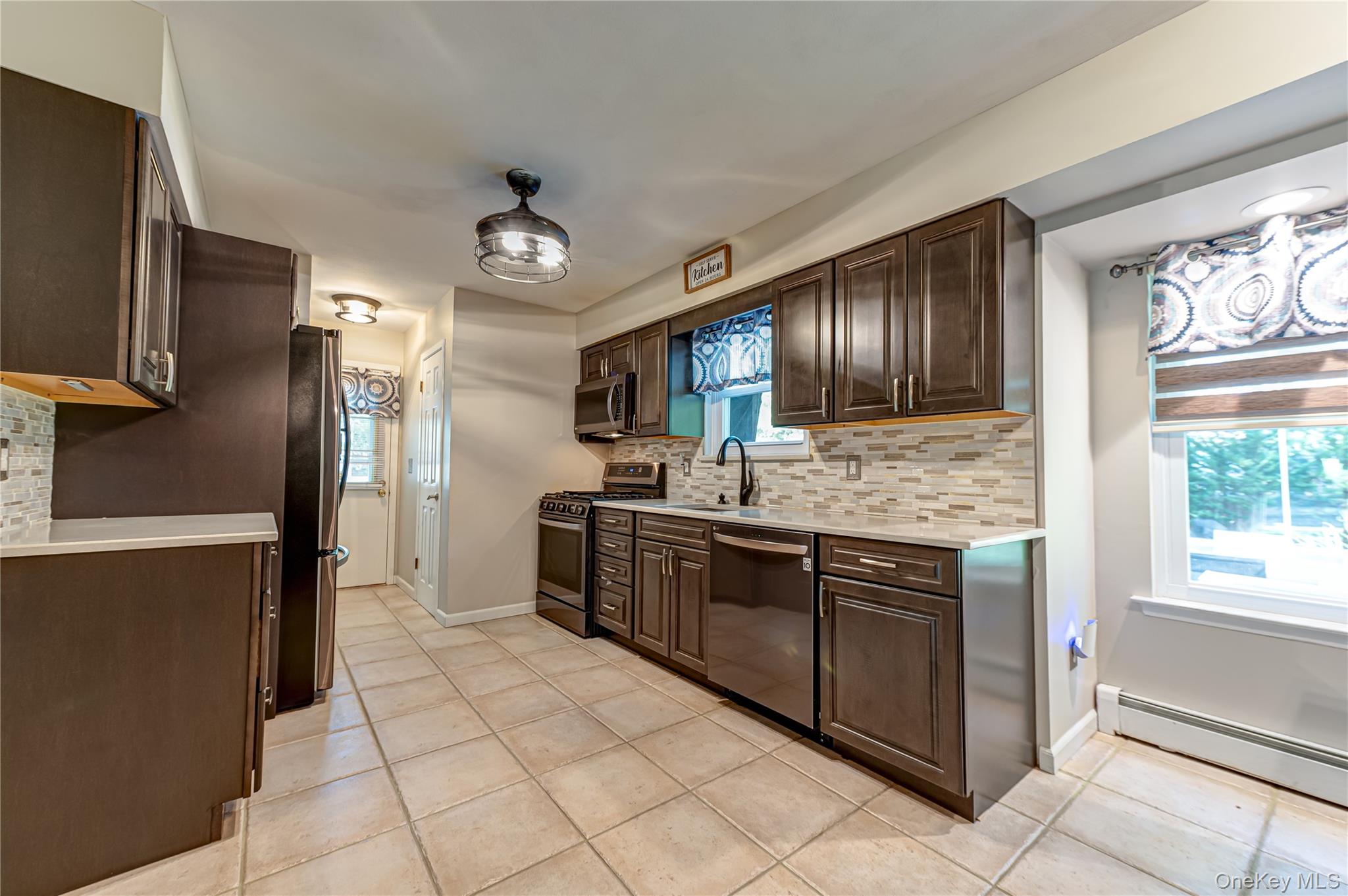 40 Golf Club Circle – For Sale photo 15