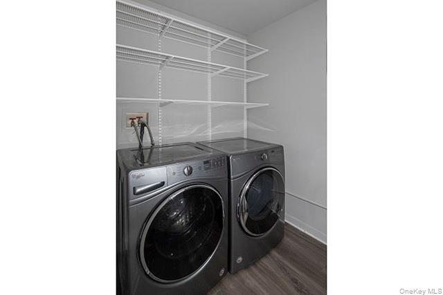 2305 Townhouse Drive, Unit 2305 photo 13